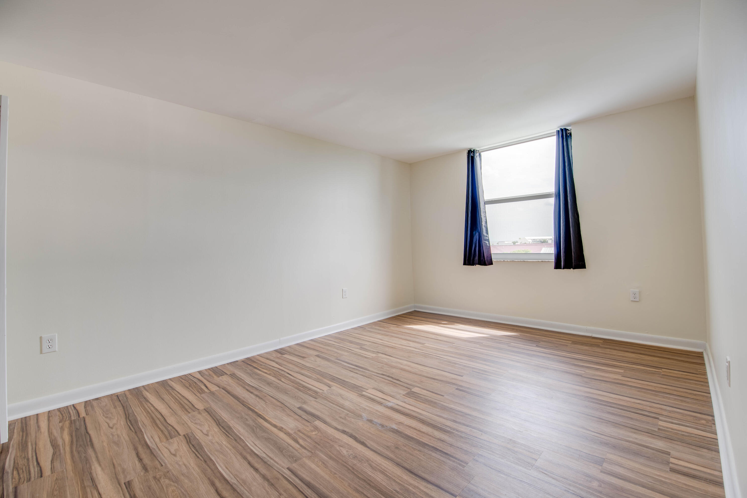 3312 Northside Drive Unit: 611