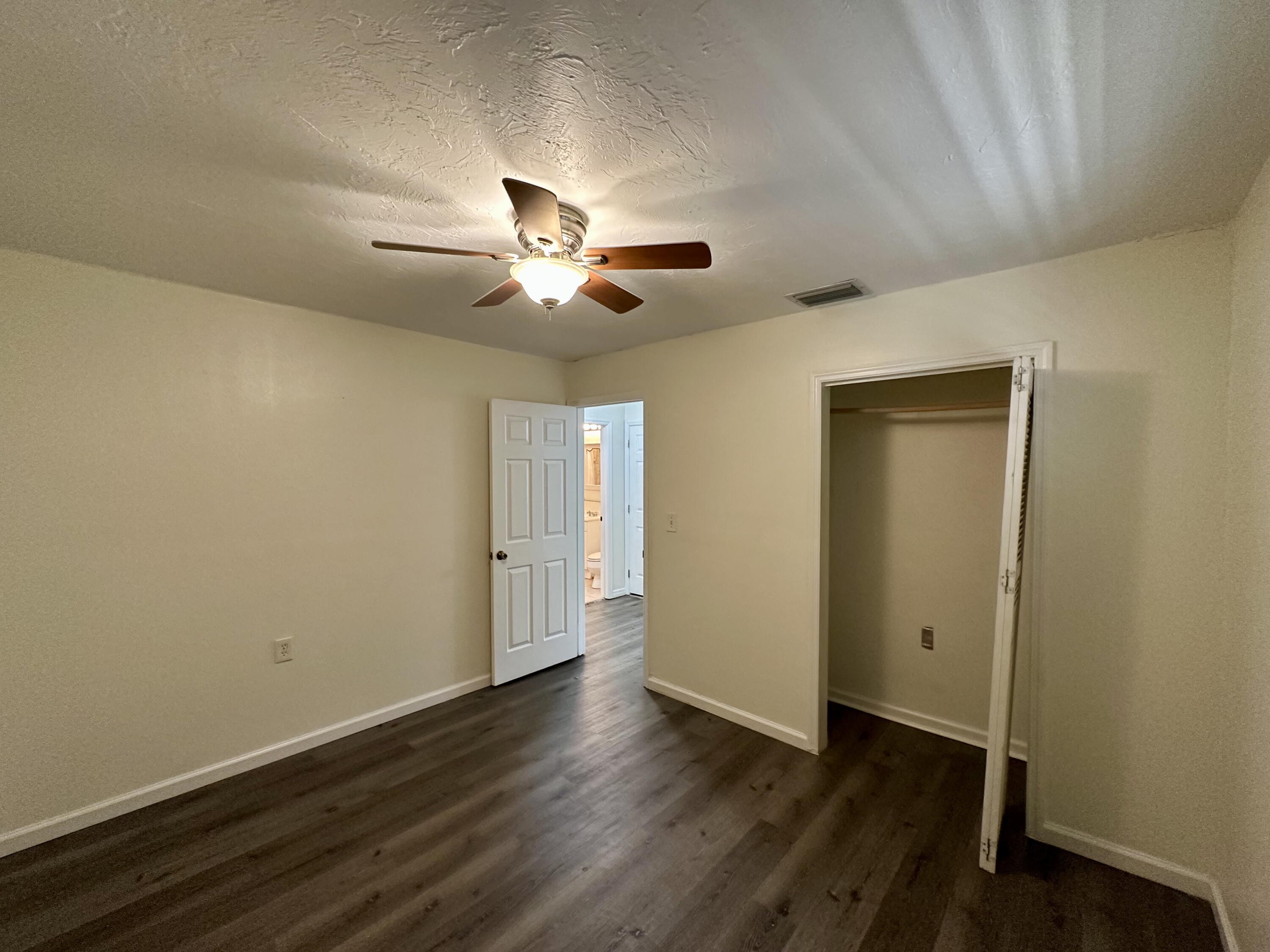 1877-1875 107Th Street Gulf