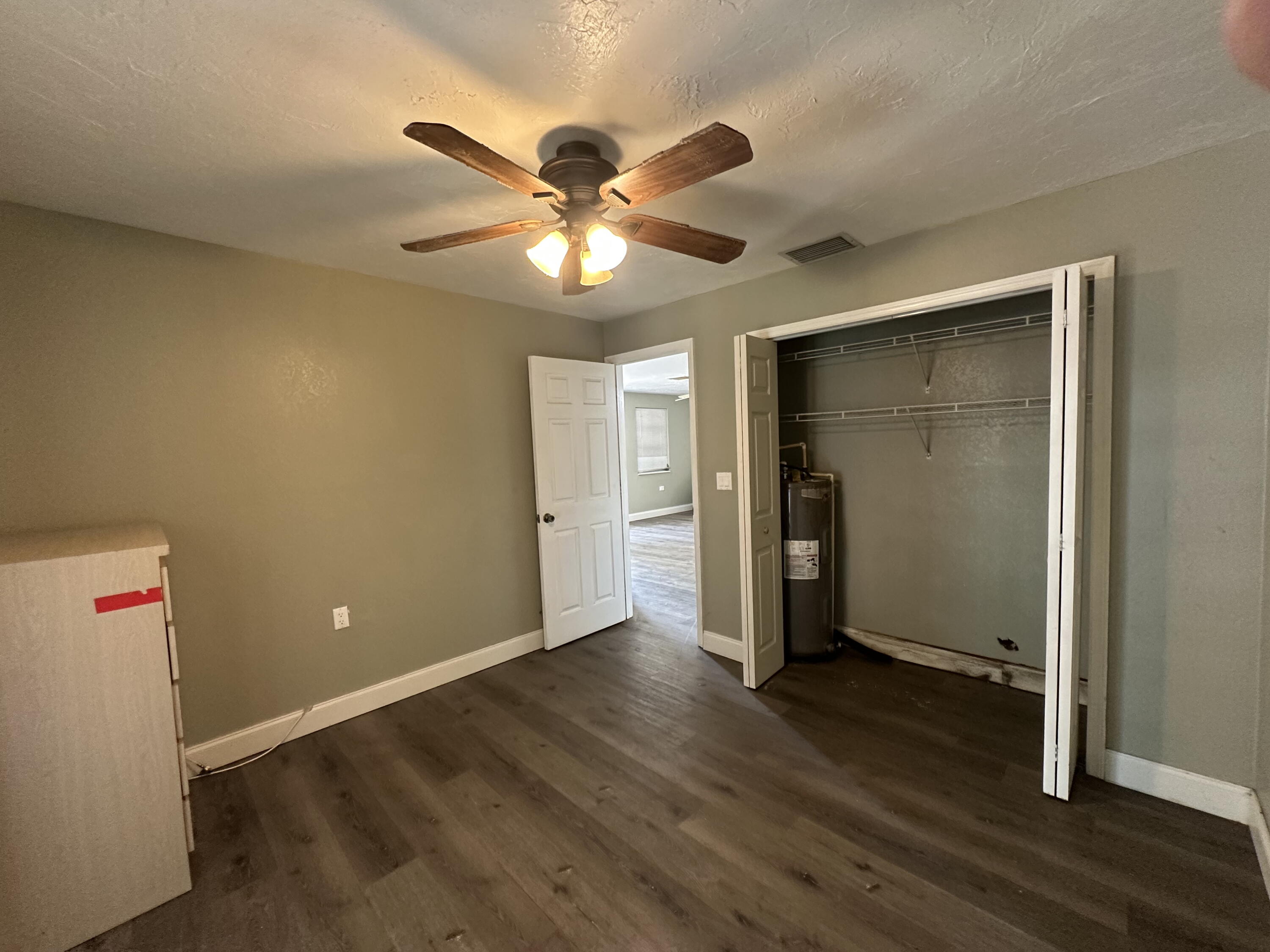 1877-1875 107Th Street Gulf