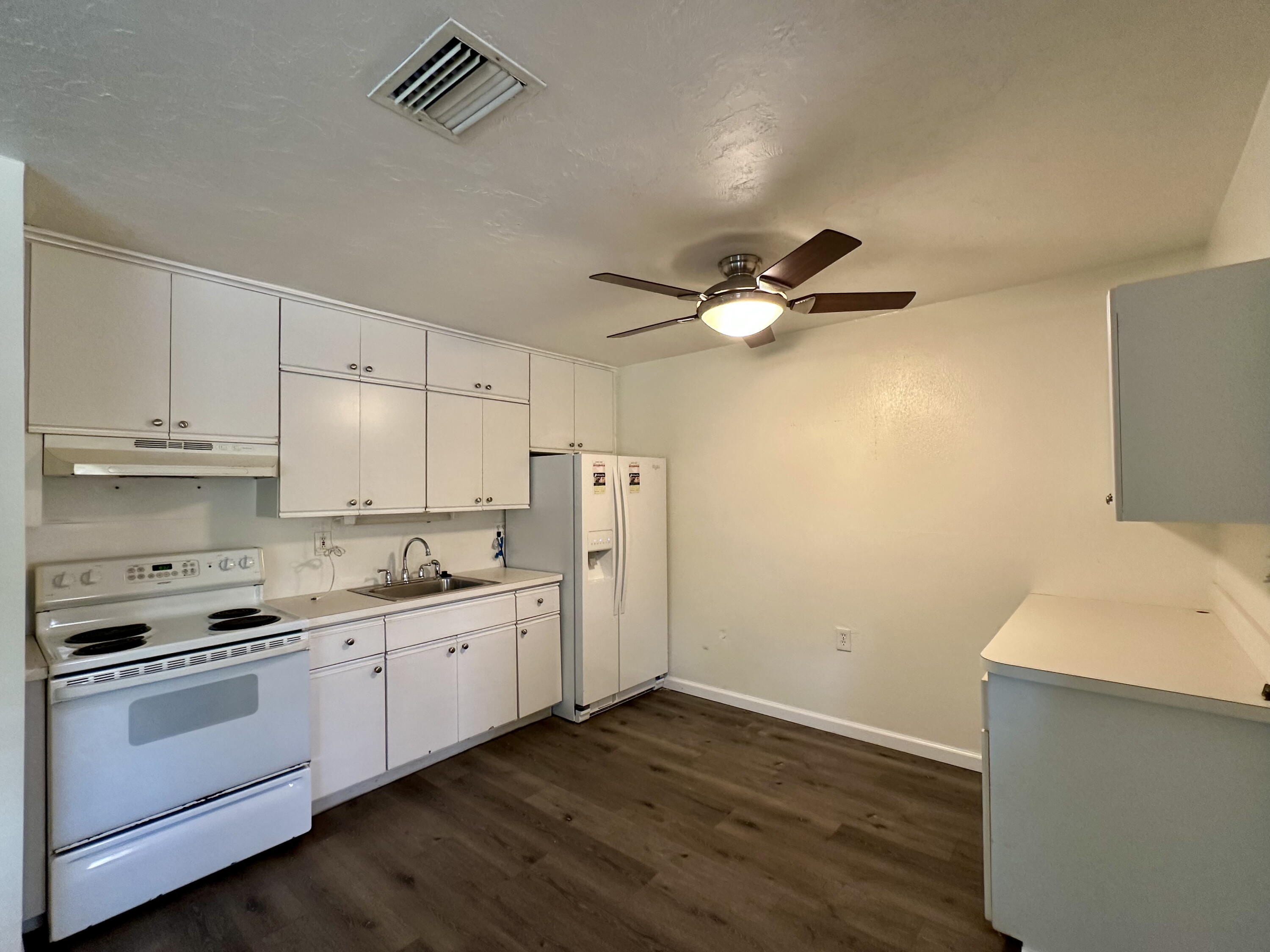 1877-1875 107Th Street Gulf