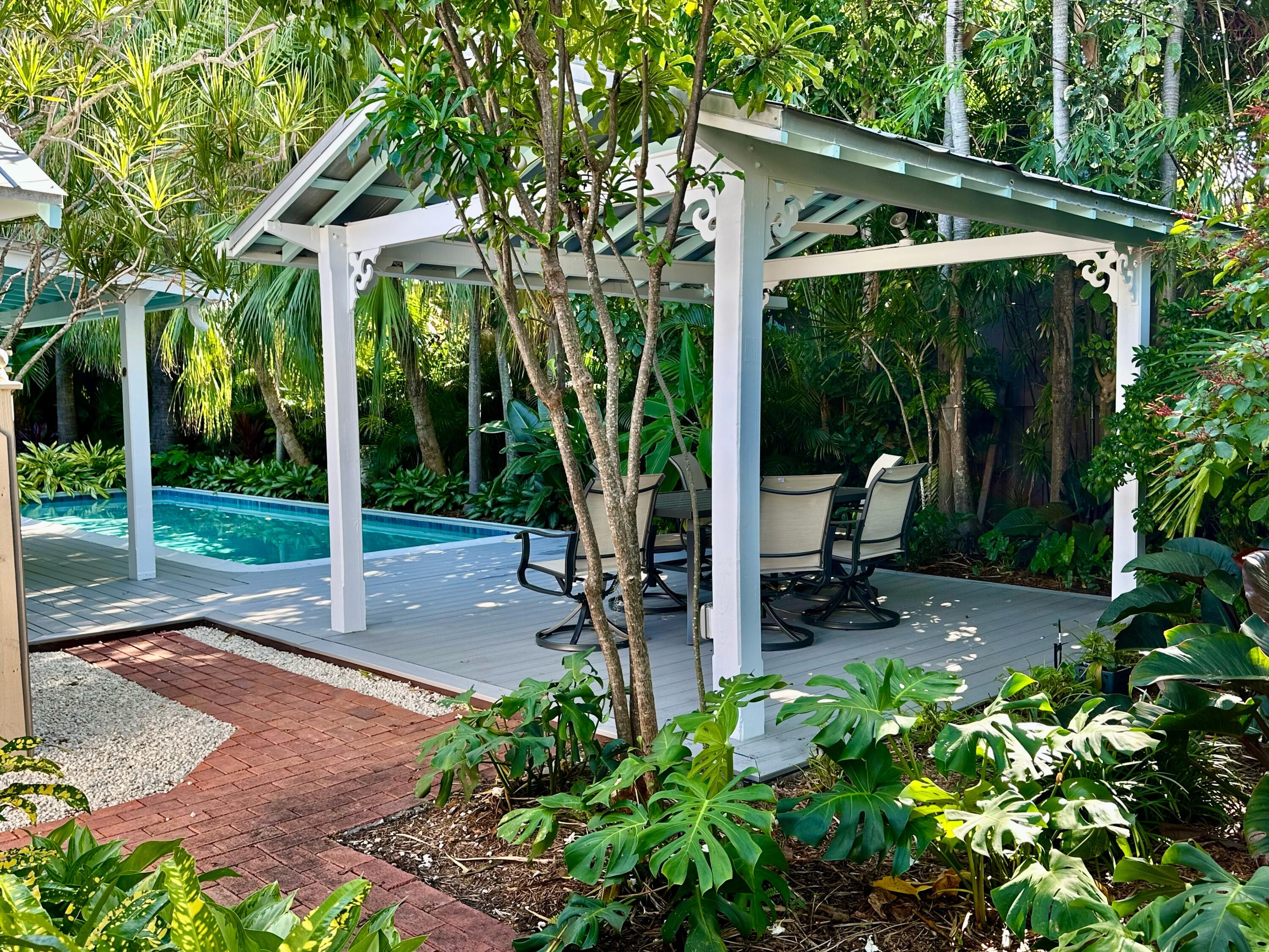 1706 Seminary Street