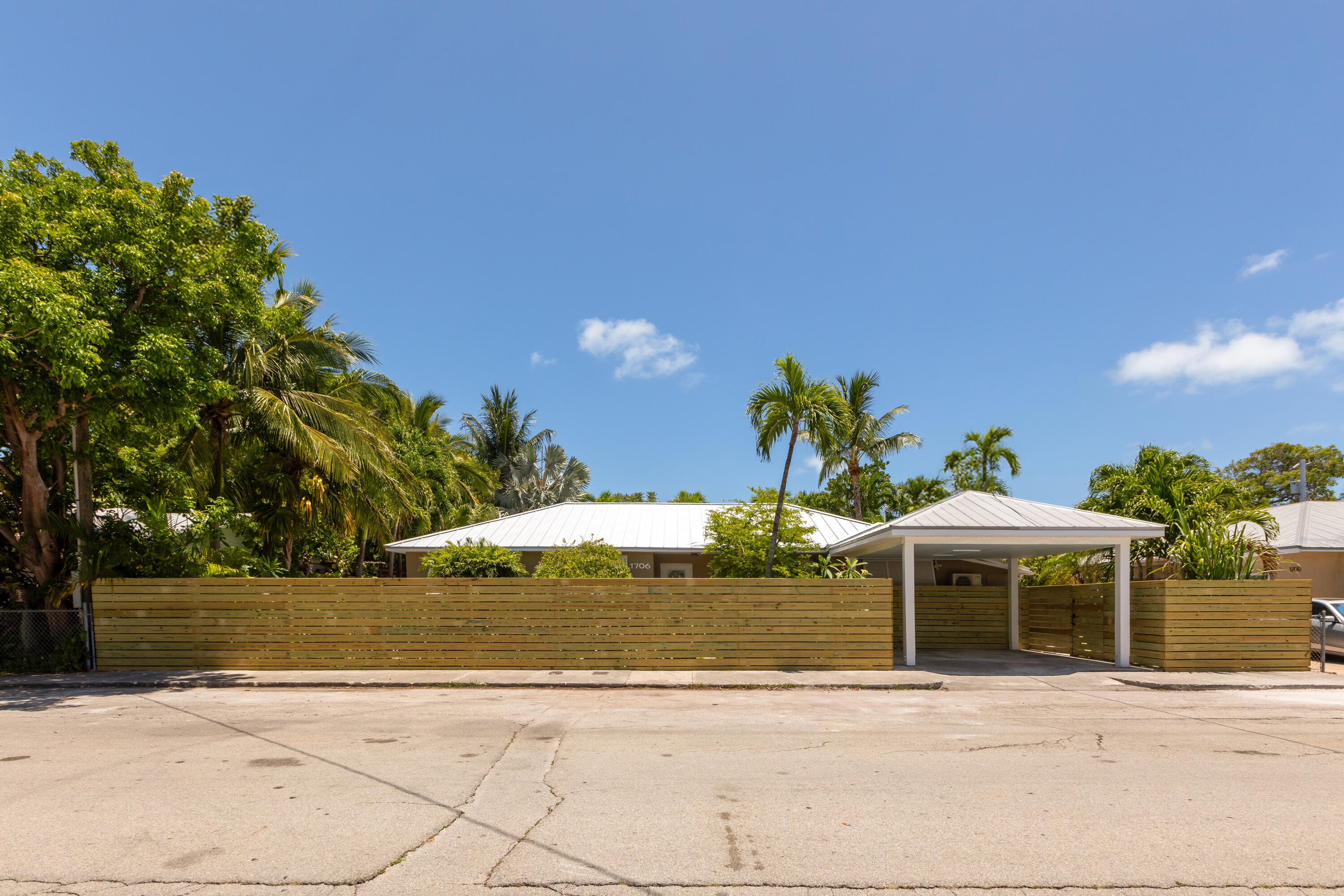1706 Seminary Street