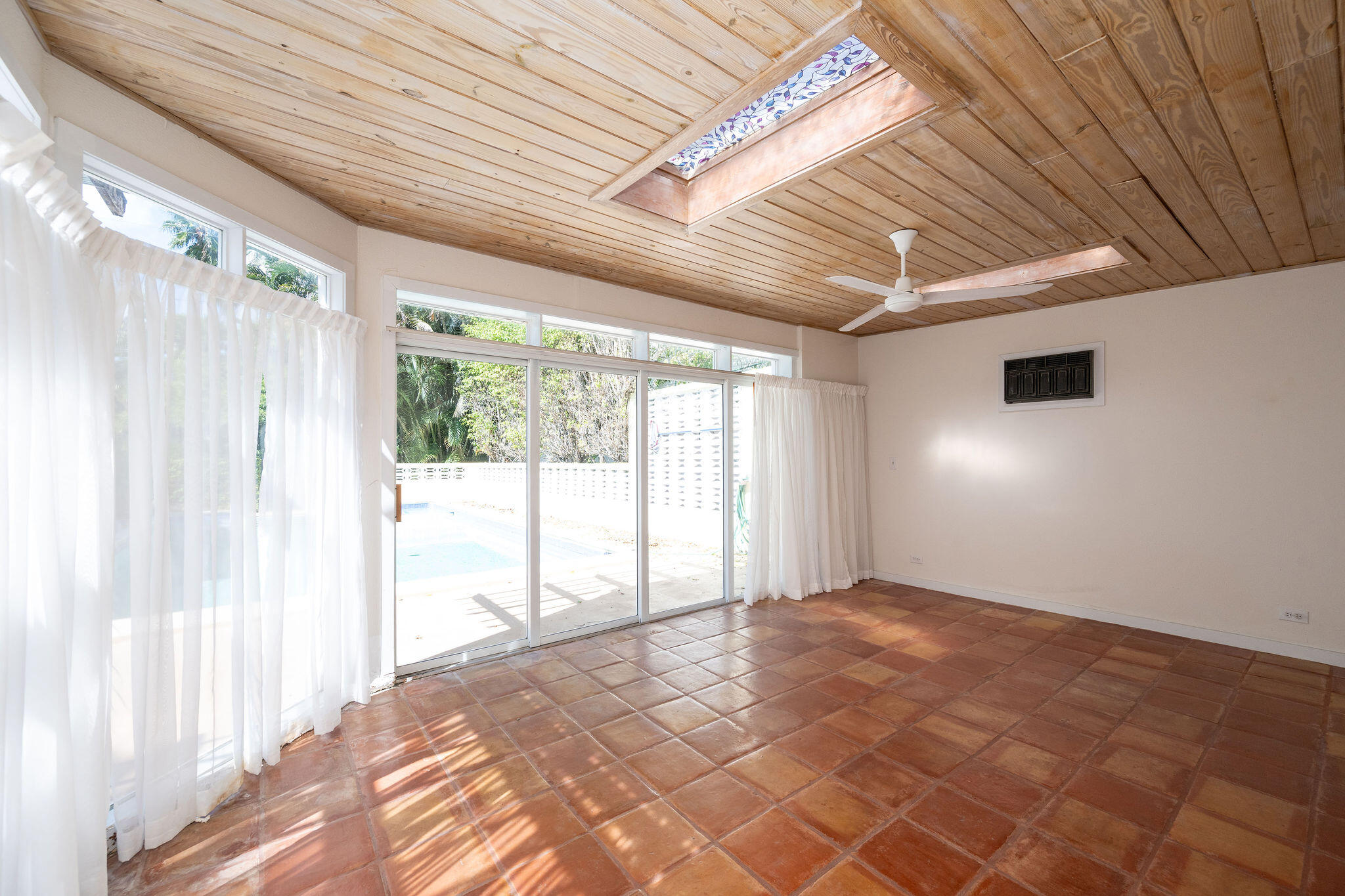 1222 Von Phister Street