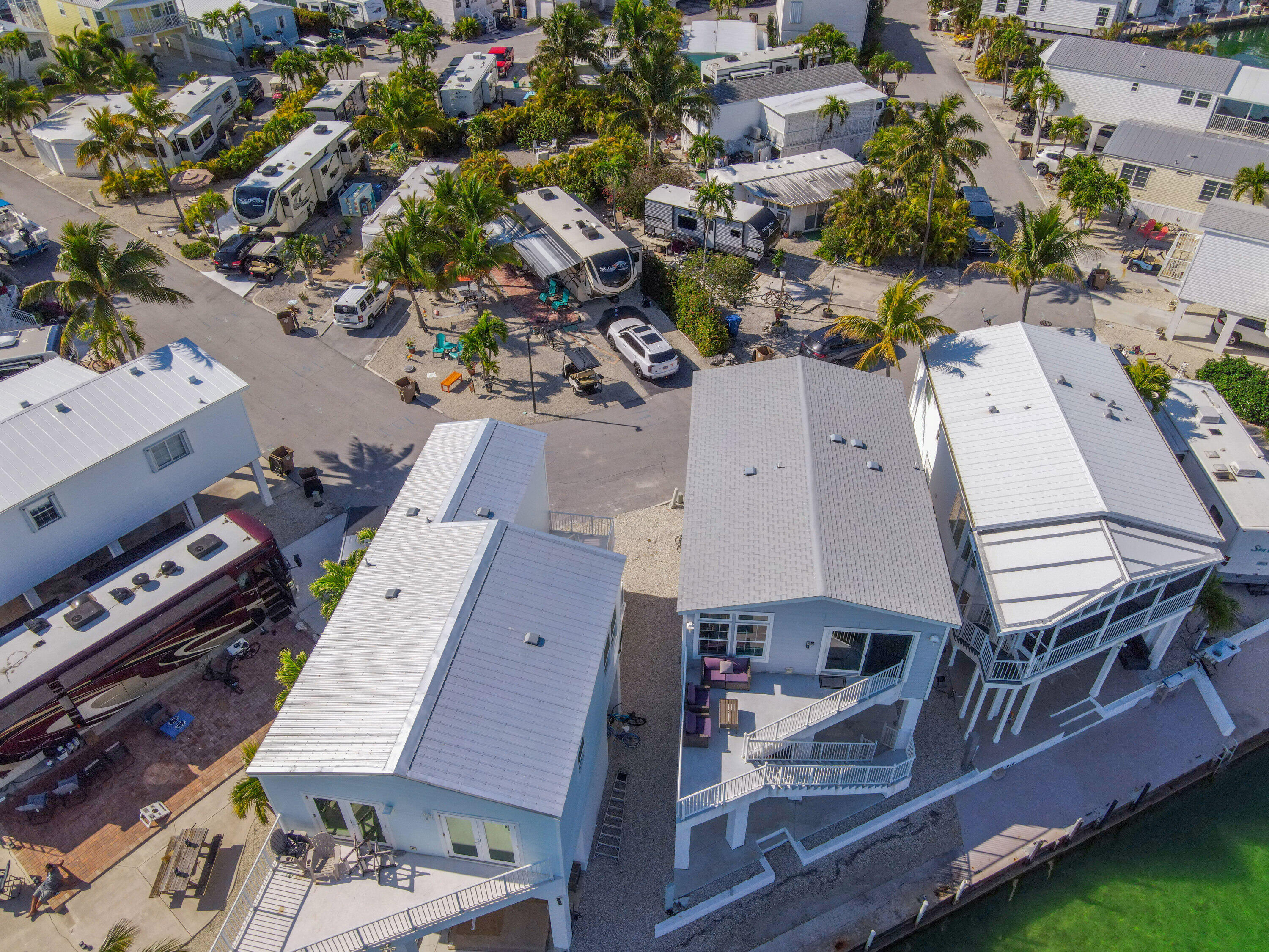 701 Spanish Main Drive Unit: 221