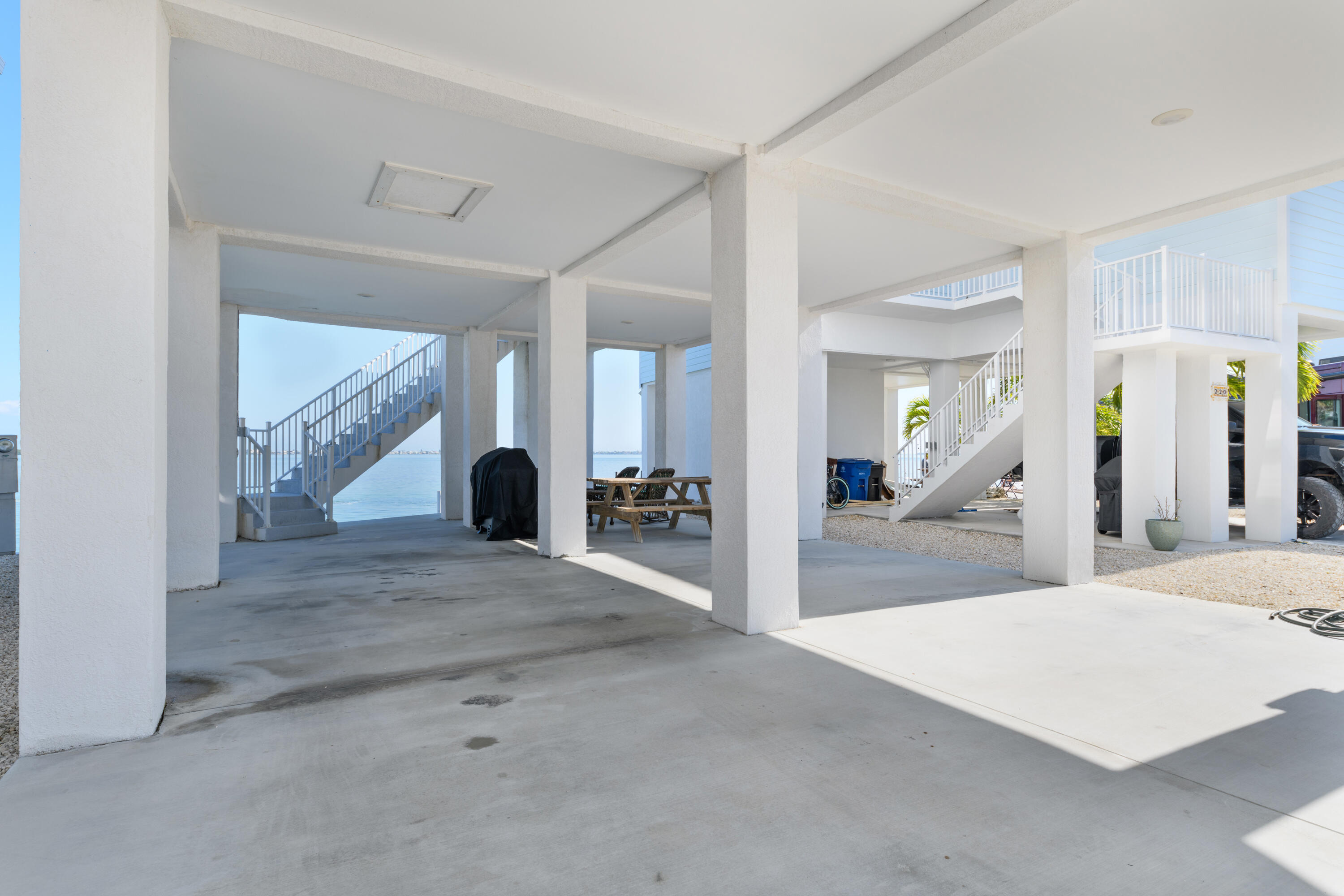 701 Spanish Main Drive Unit: 221