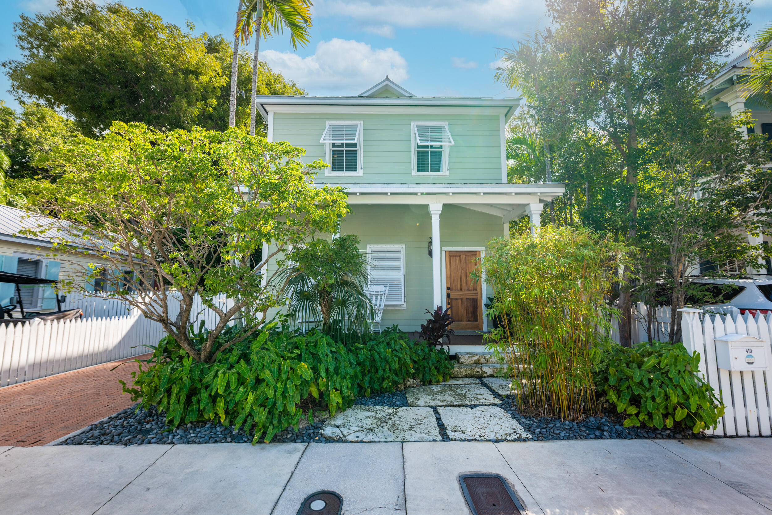 410 Louisa Street