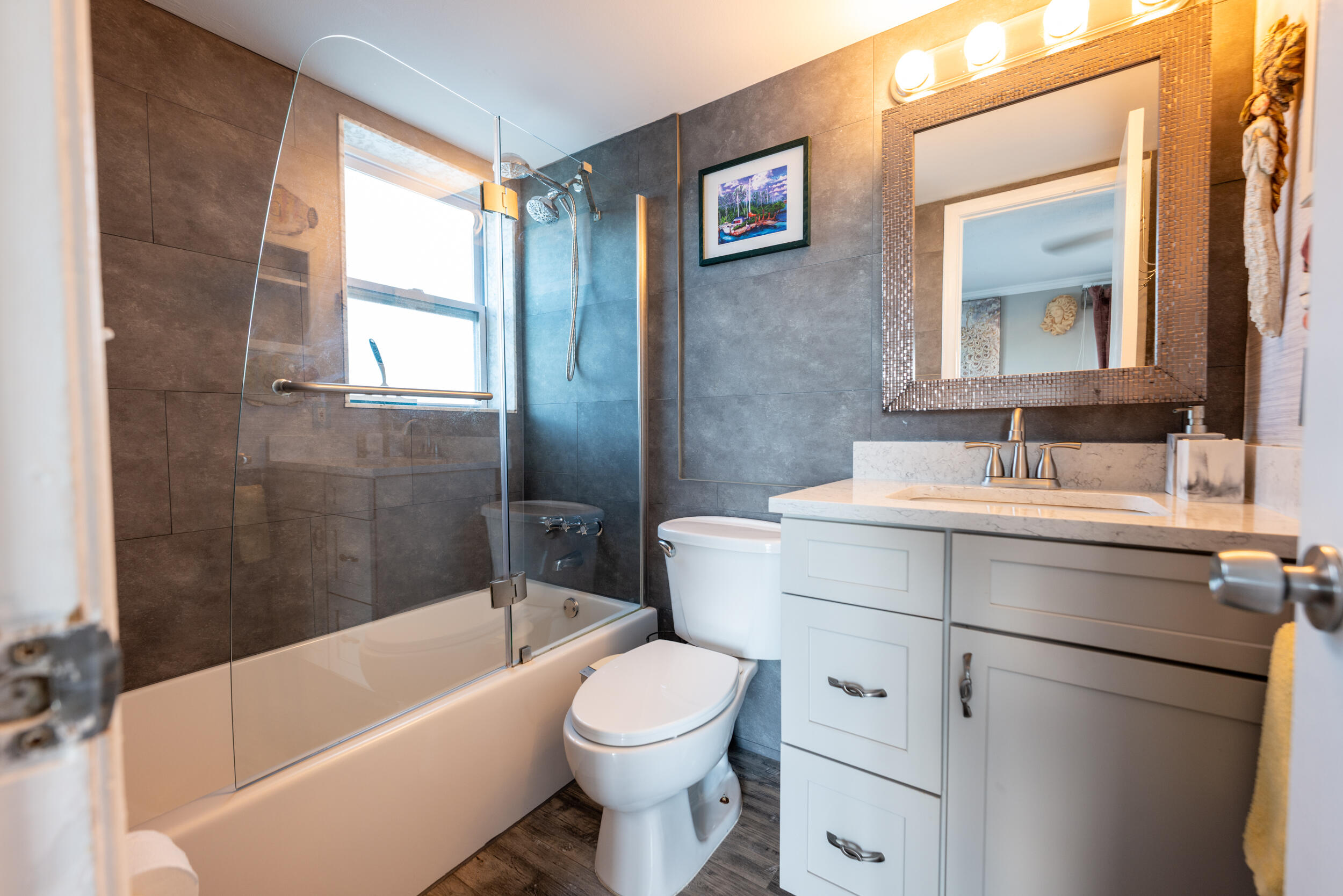 201 Coppitt Road Unit: 201A