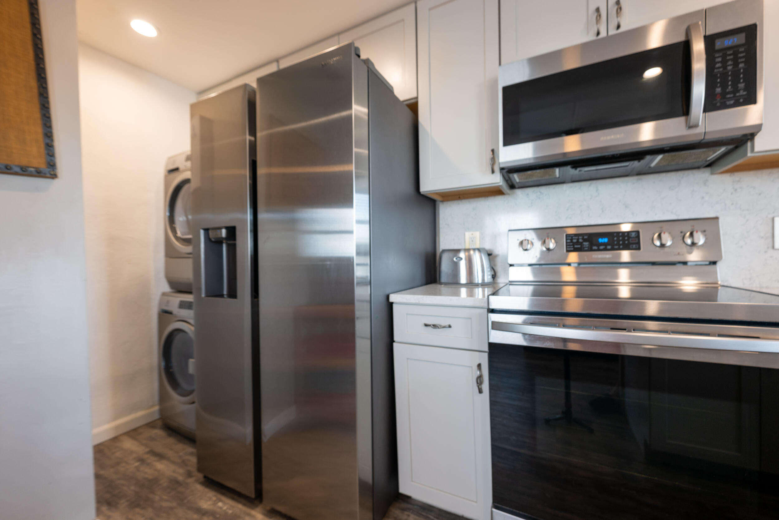 201 Coppitt Road Unit: 201A