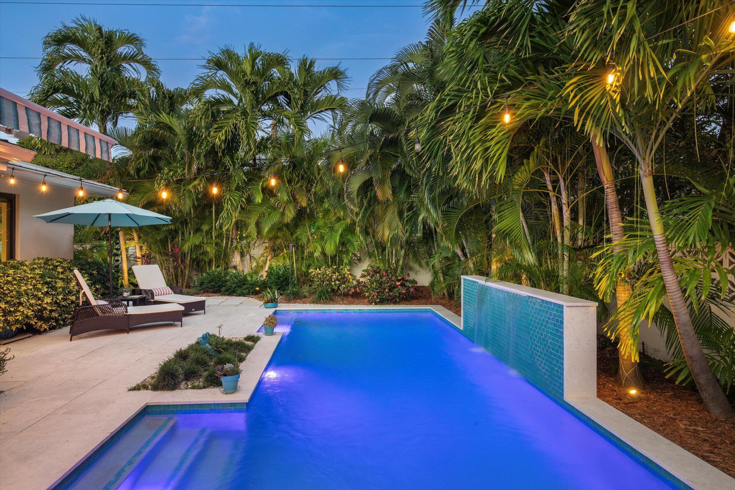 1526 Washington Street