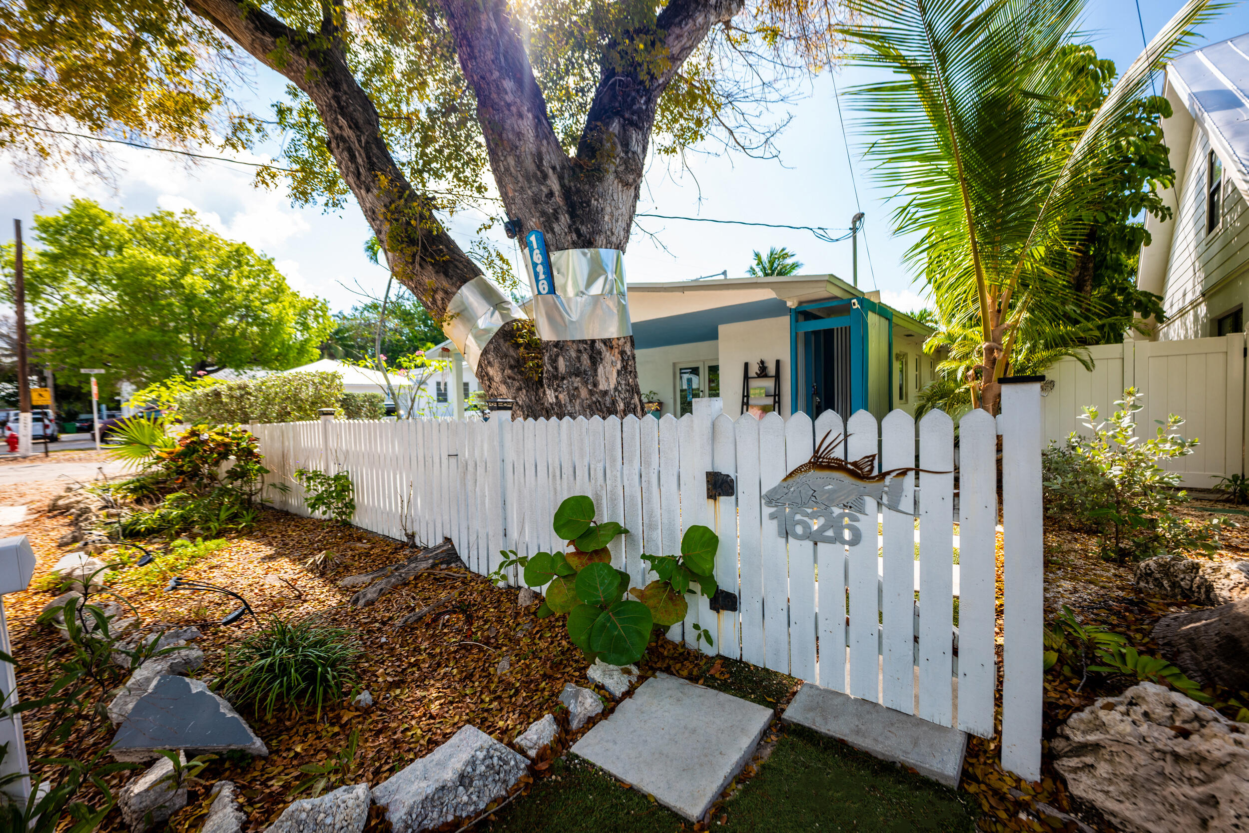 1626 Von Phister Street