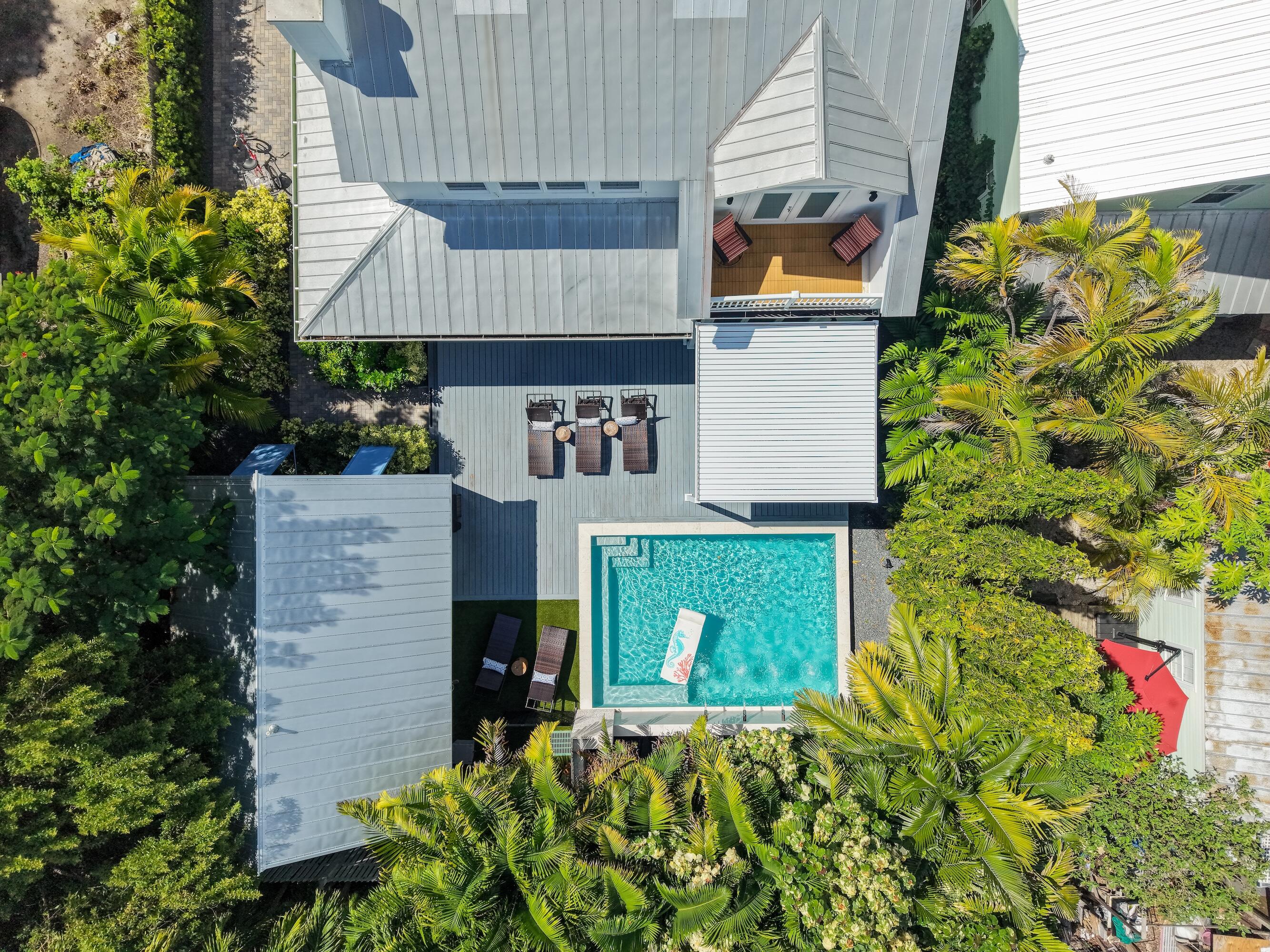 813 Thomas Street