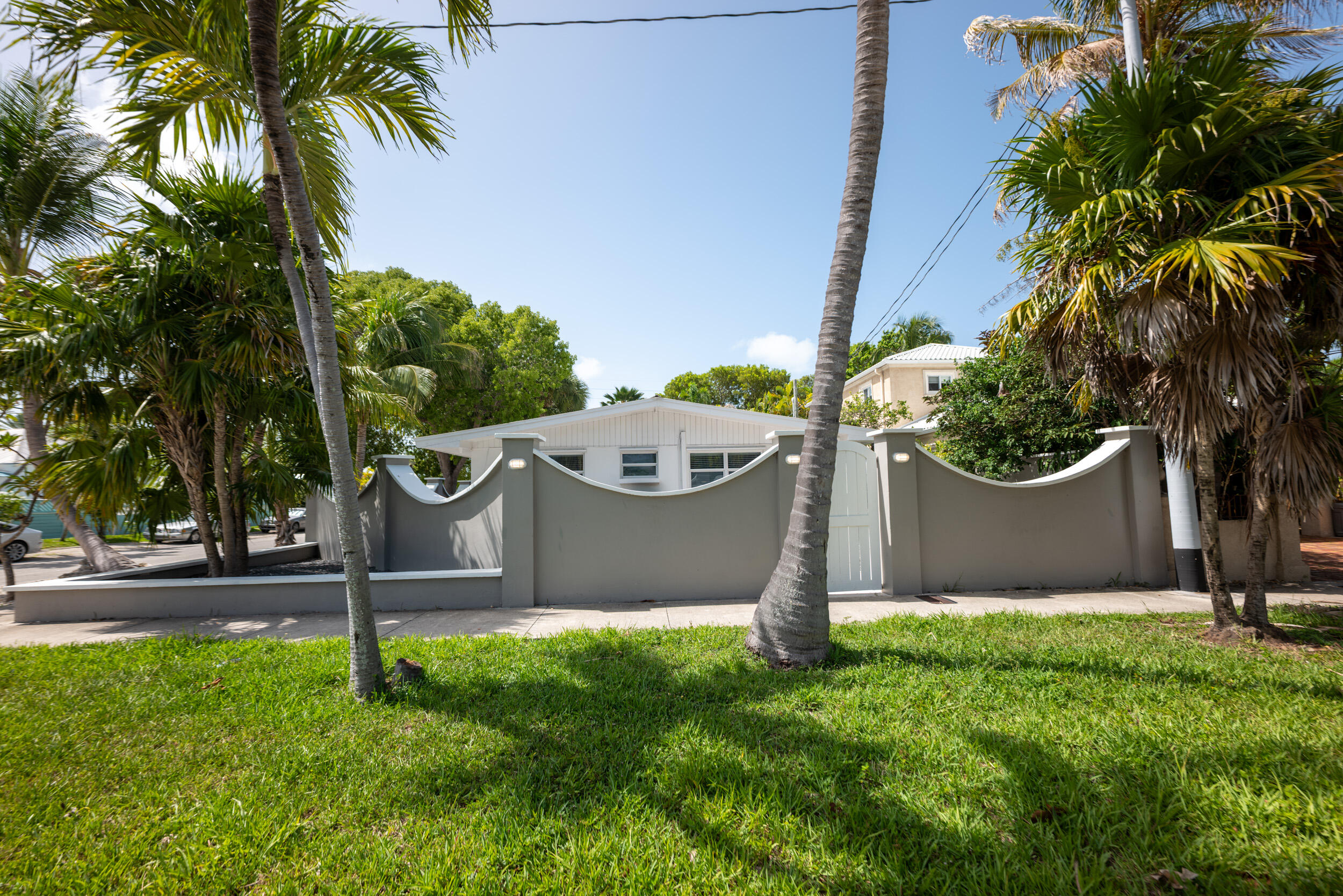 1414 18Th Street
