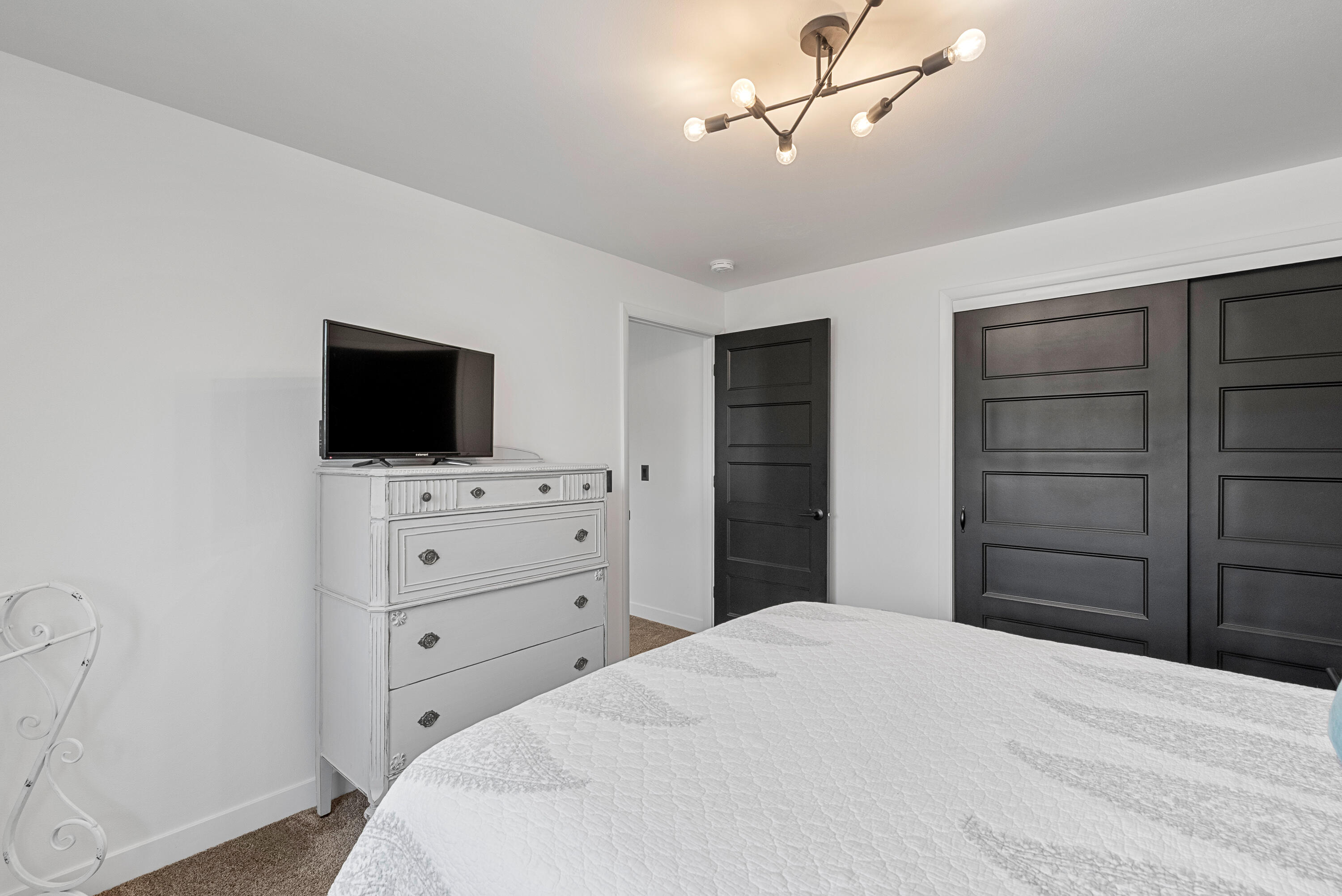 3001 Stonebrook Dr