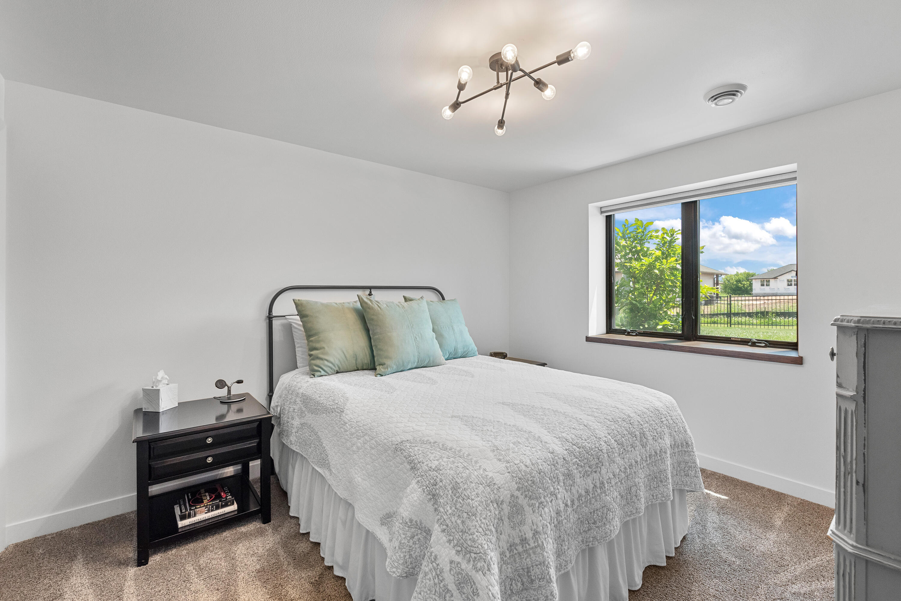 3001 Stonebrook Dr