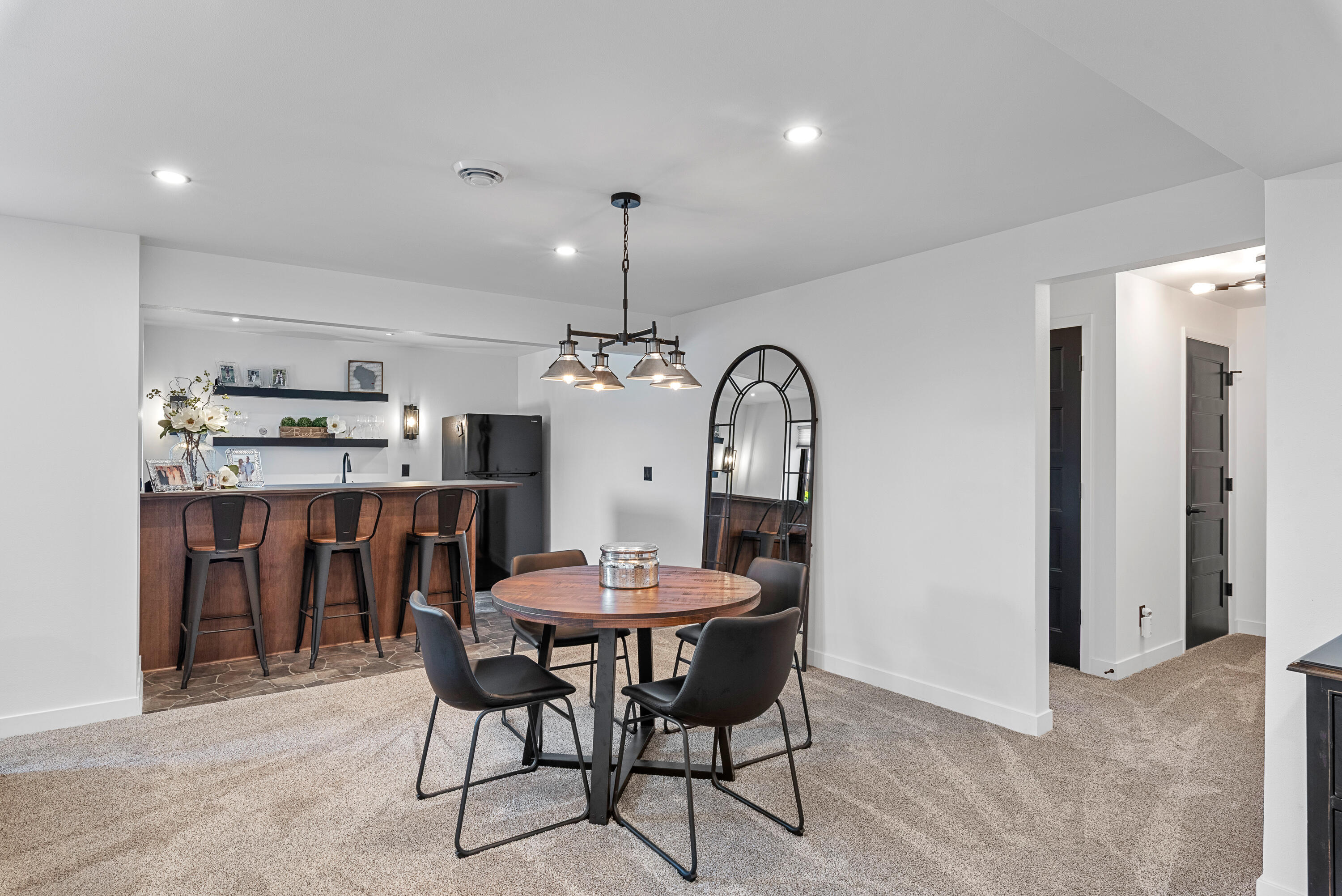 3001 Stonebrook Dr