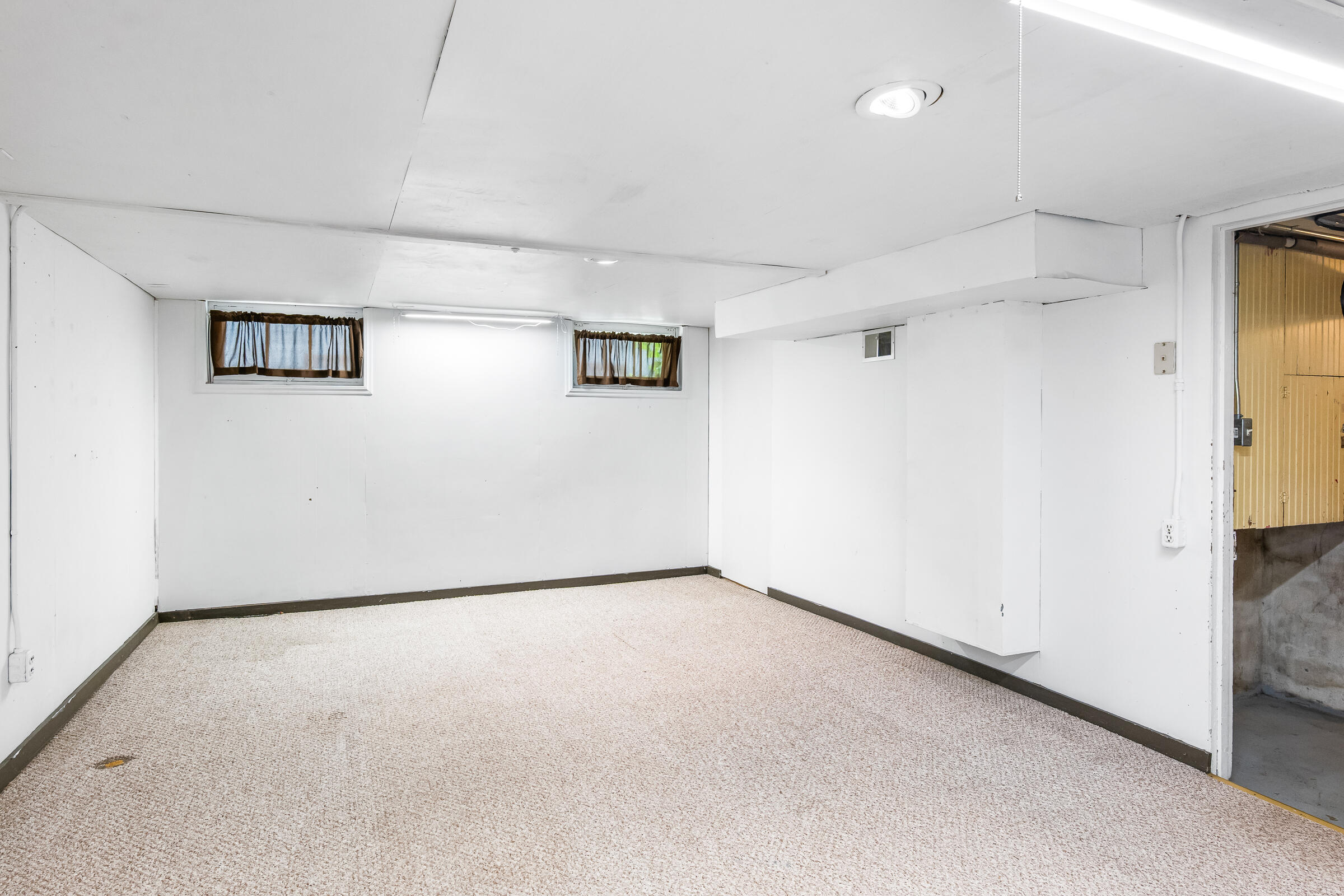 815 Bell Ave