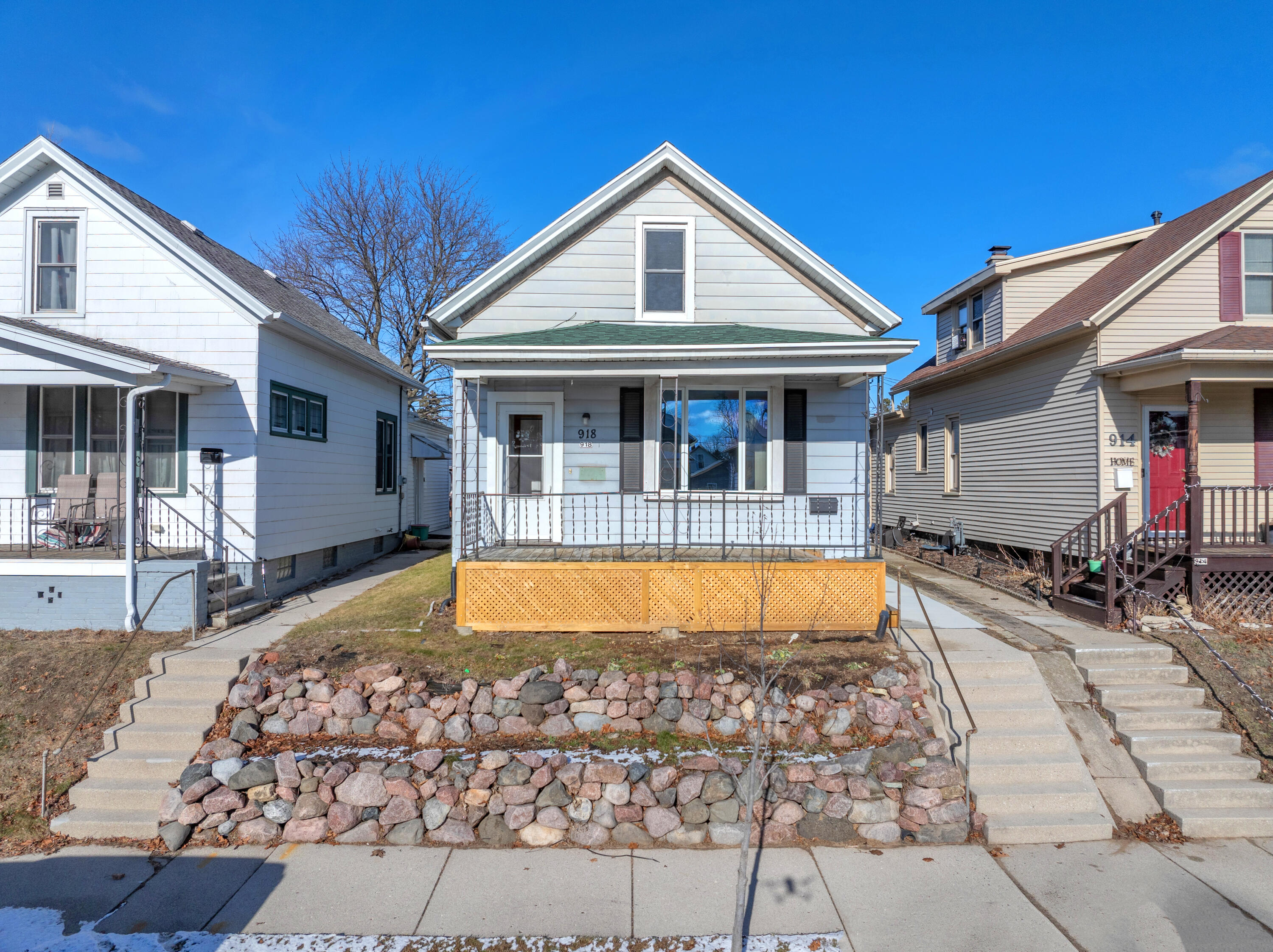 918 Swift Ave