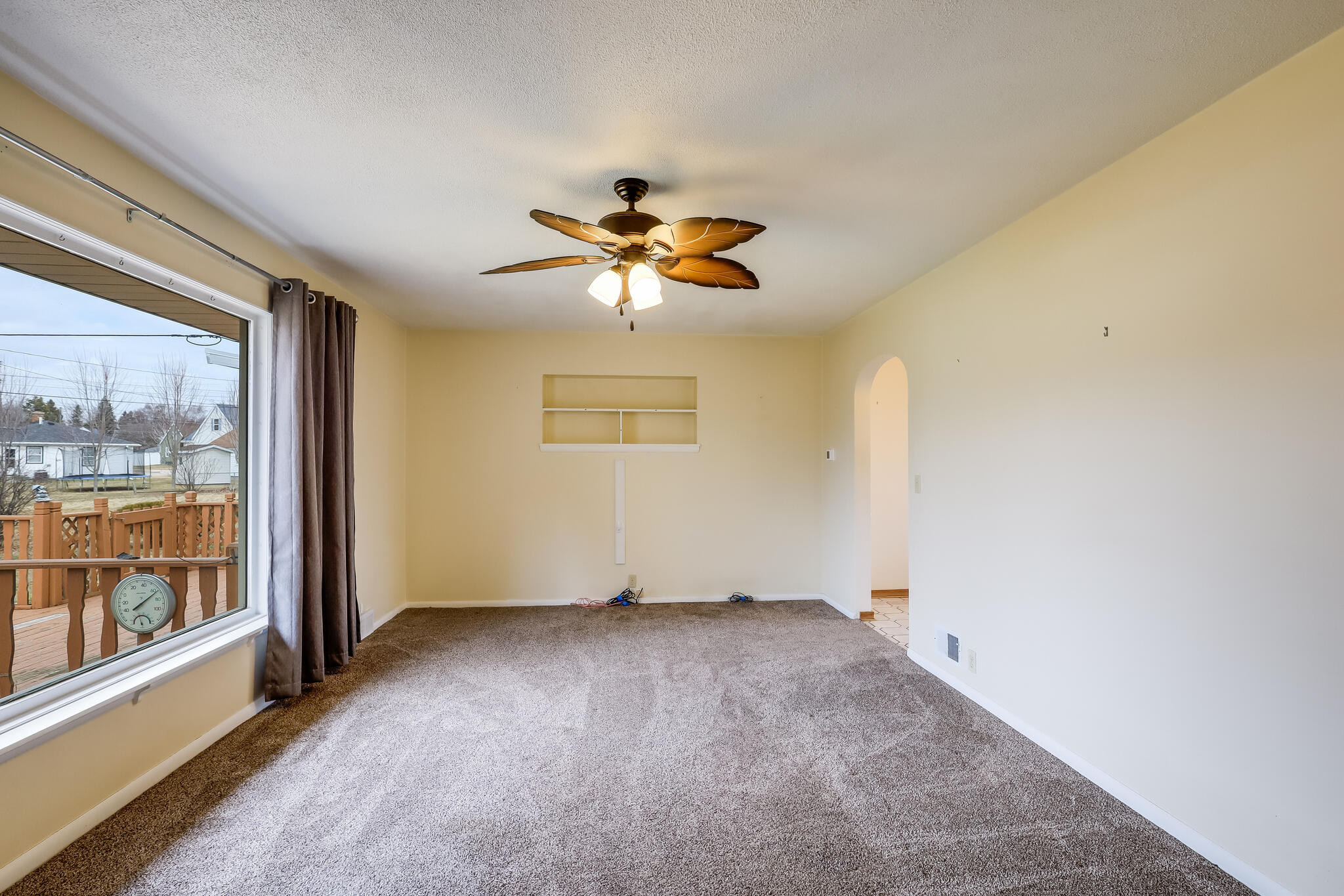 3702 Schroeder Dr