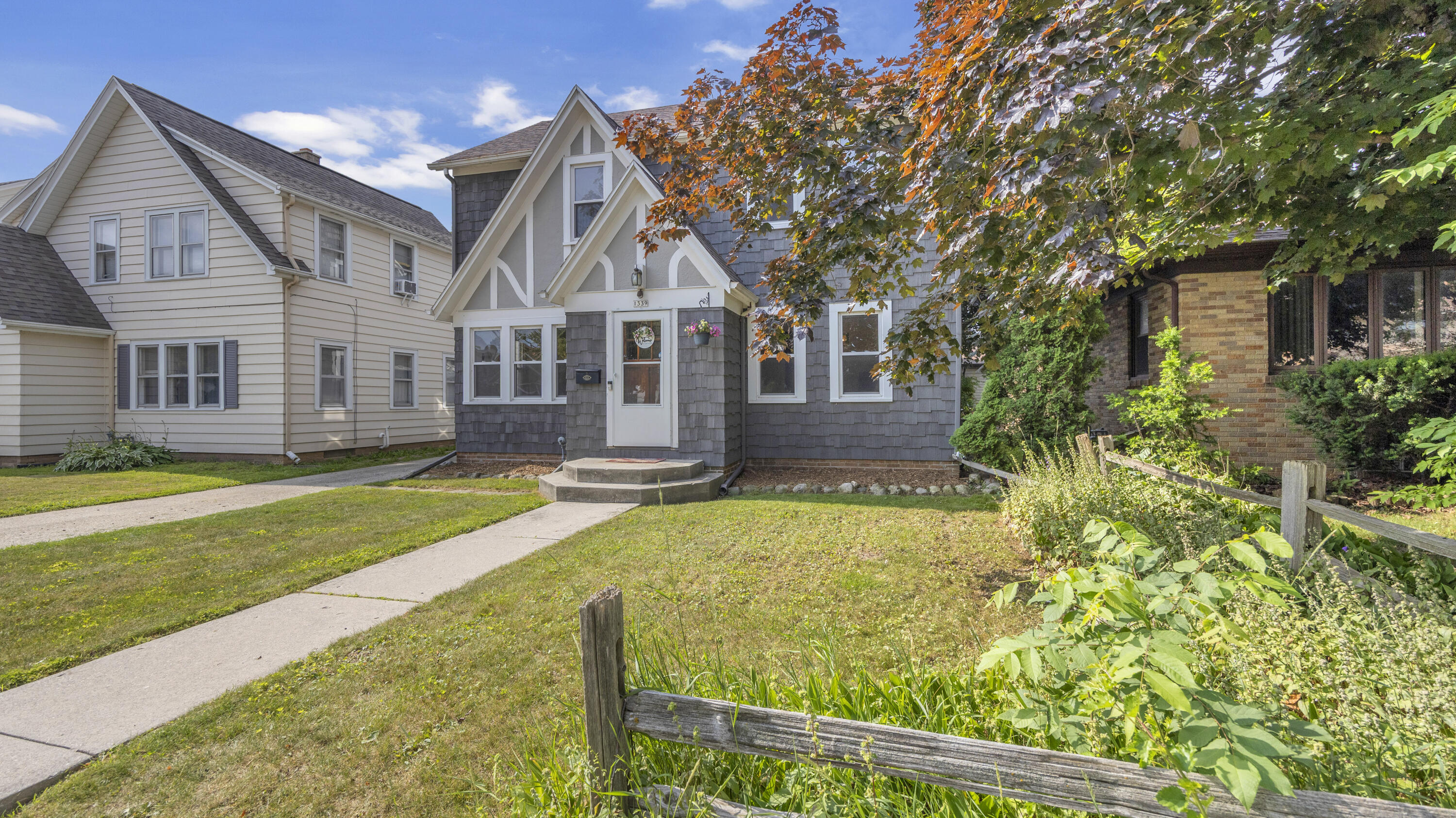 1339 Main Ave