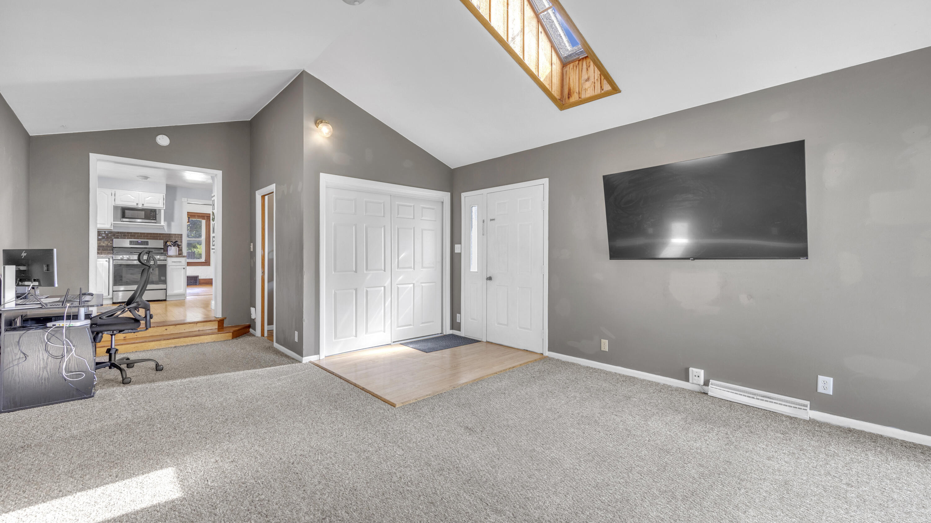 1339 Main Ave