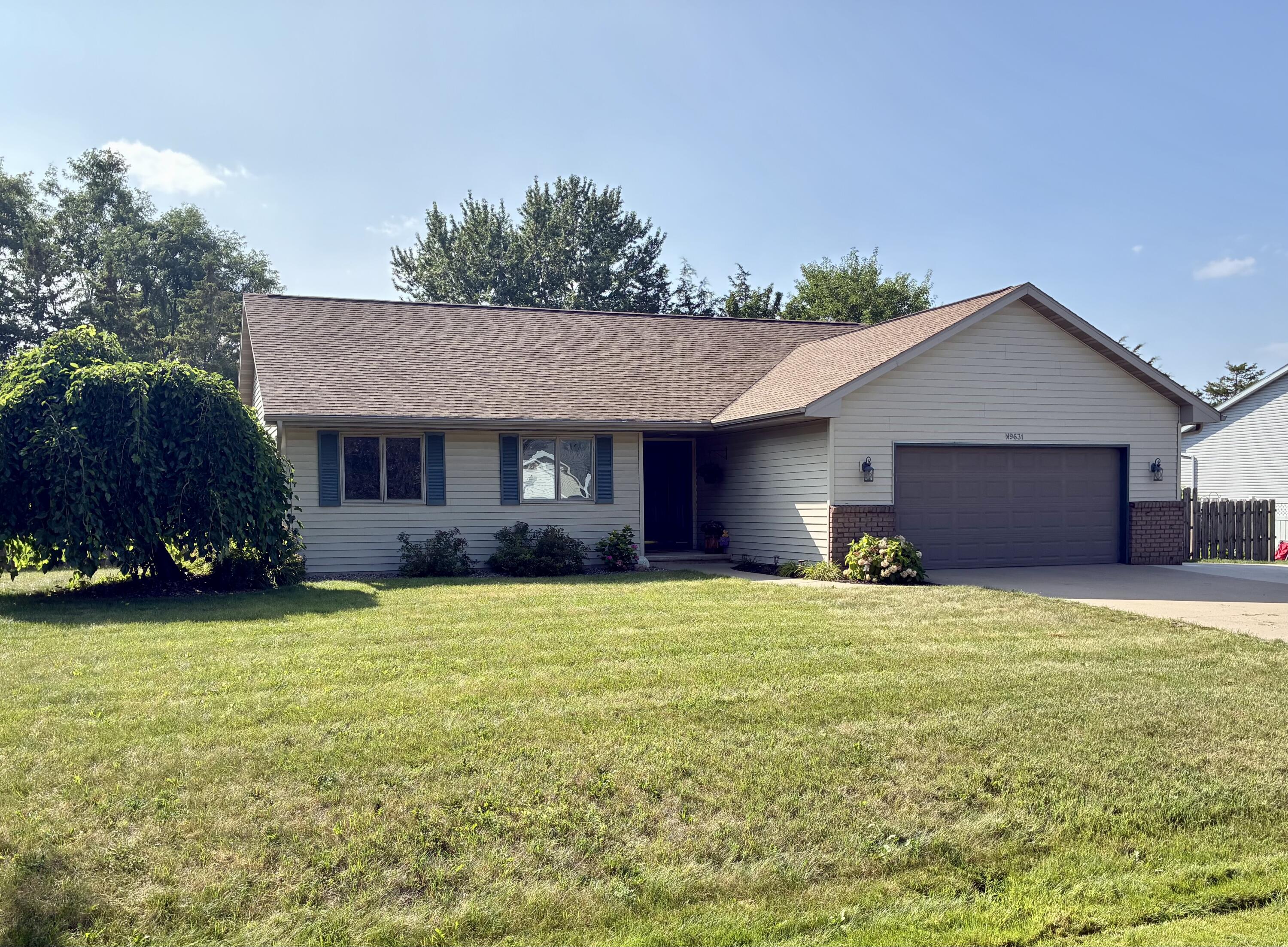 N9631 Emerald Ln
