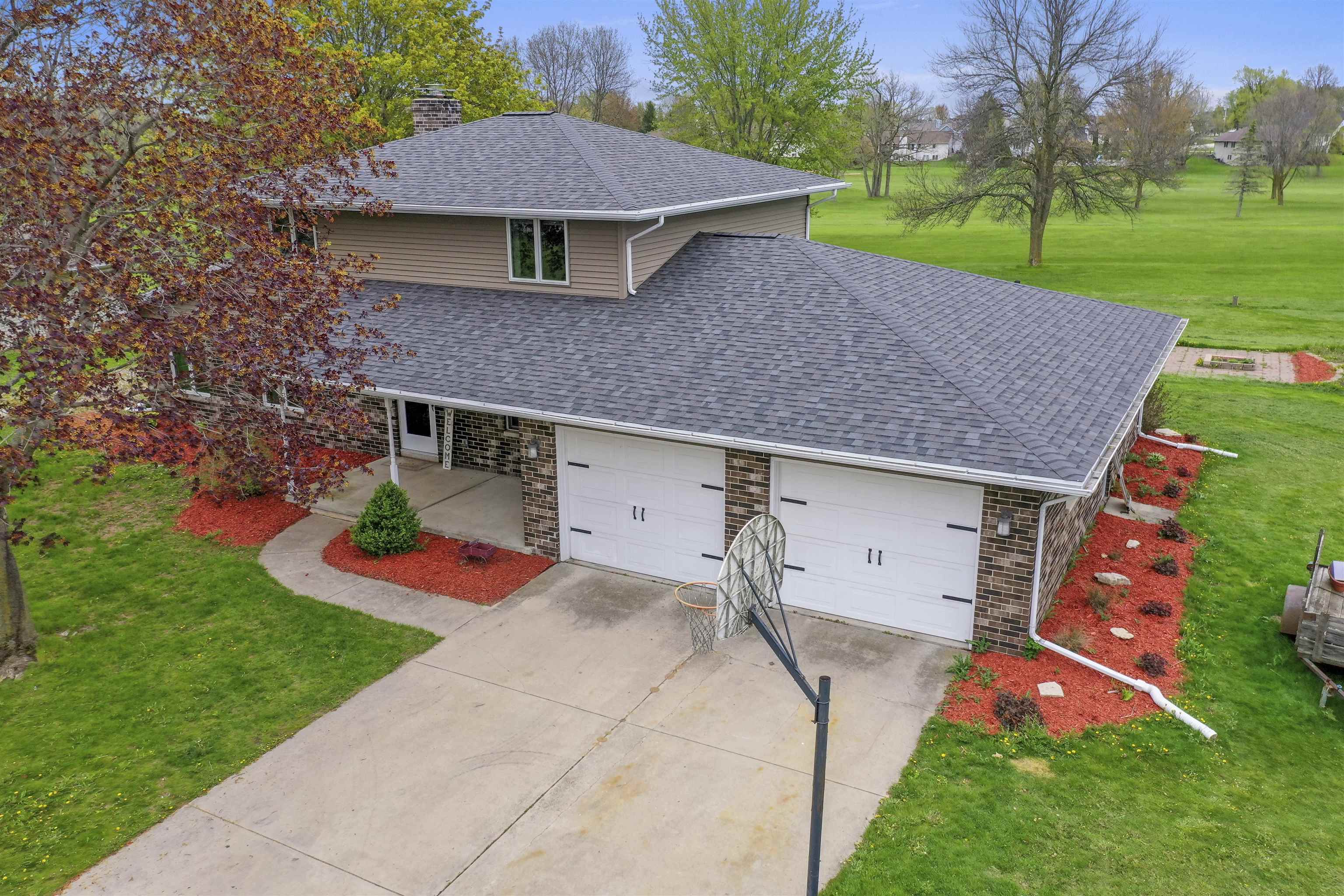 3076 INVERNESS Lane