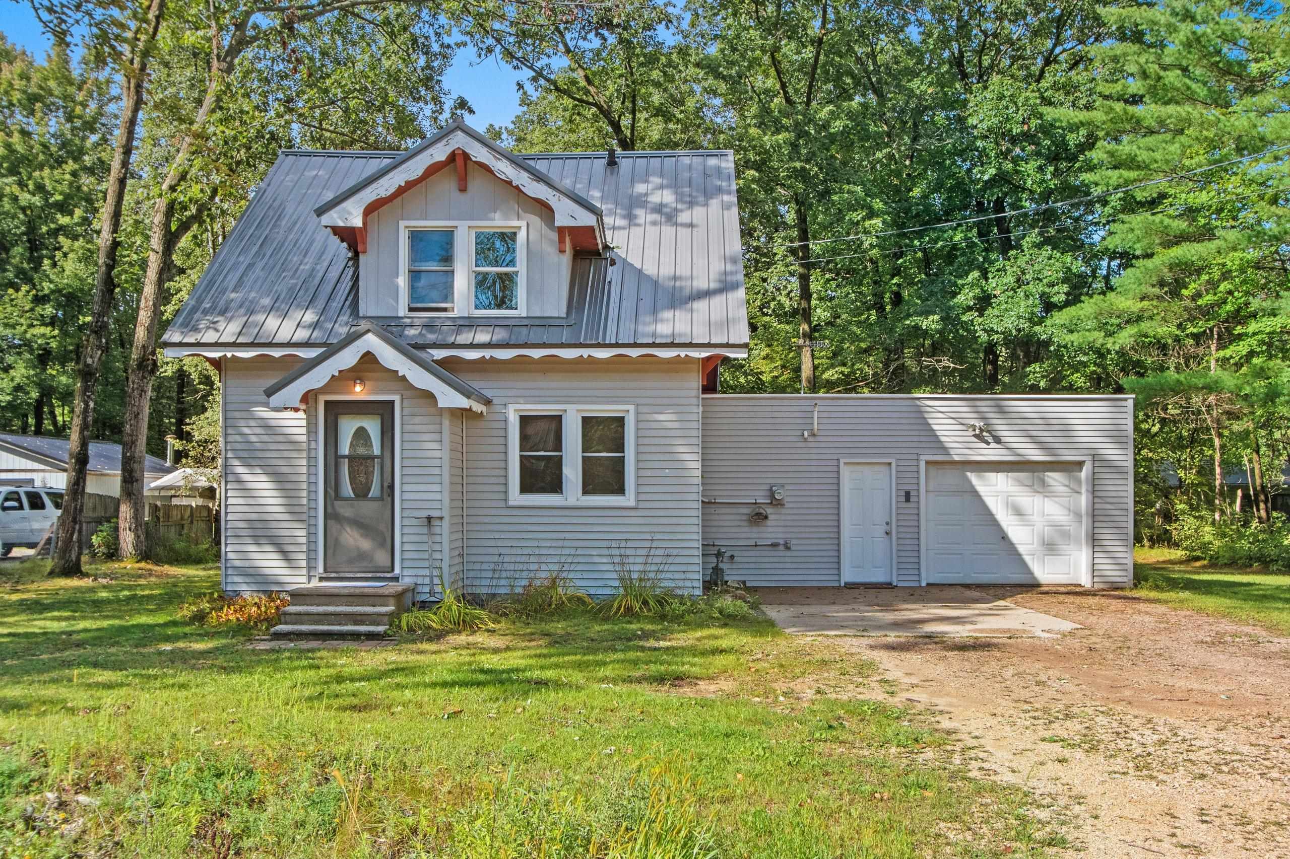 W6112 LAKE Drive