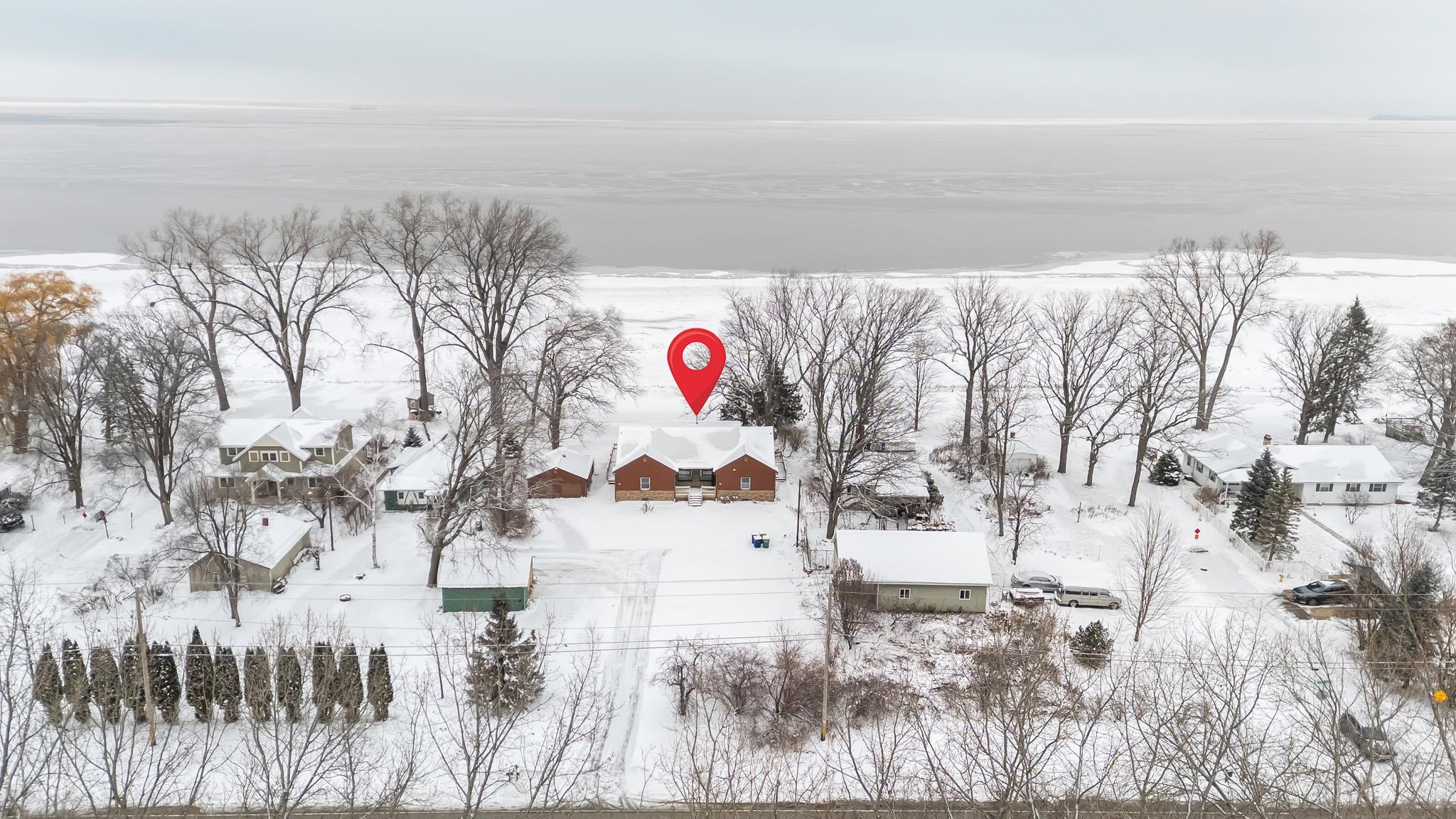 2453 EAST SHORE Drive