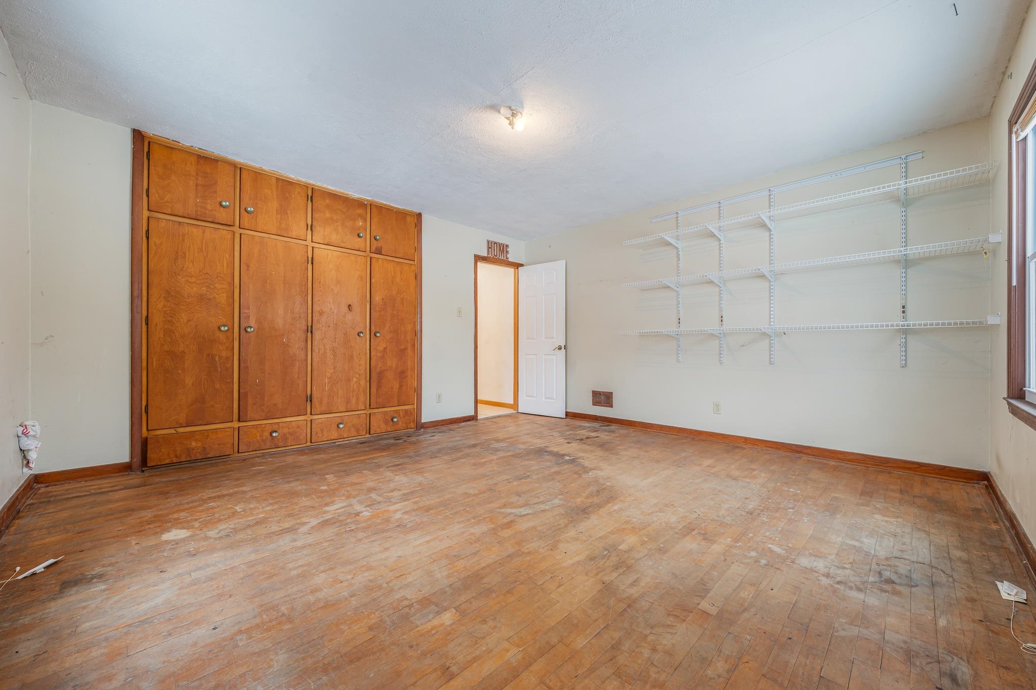 2453 EAST SHORE Drive