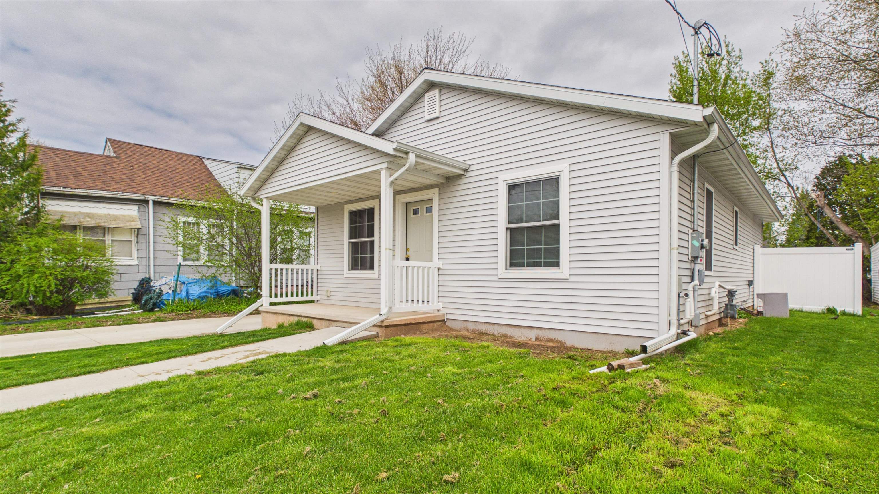 236 4TH Street