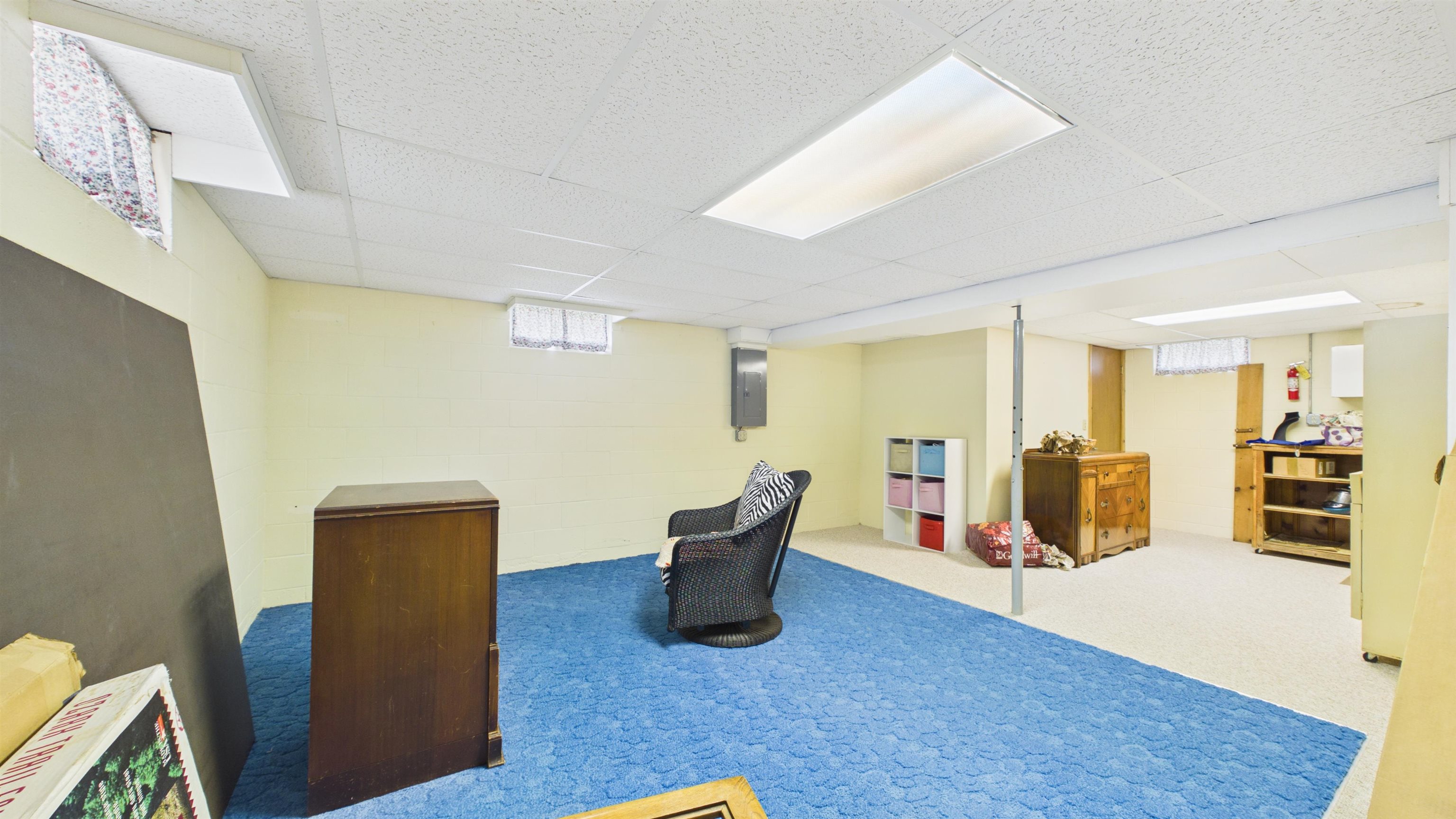 707 E 5TH Street