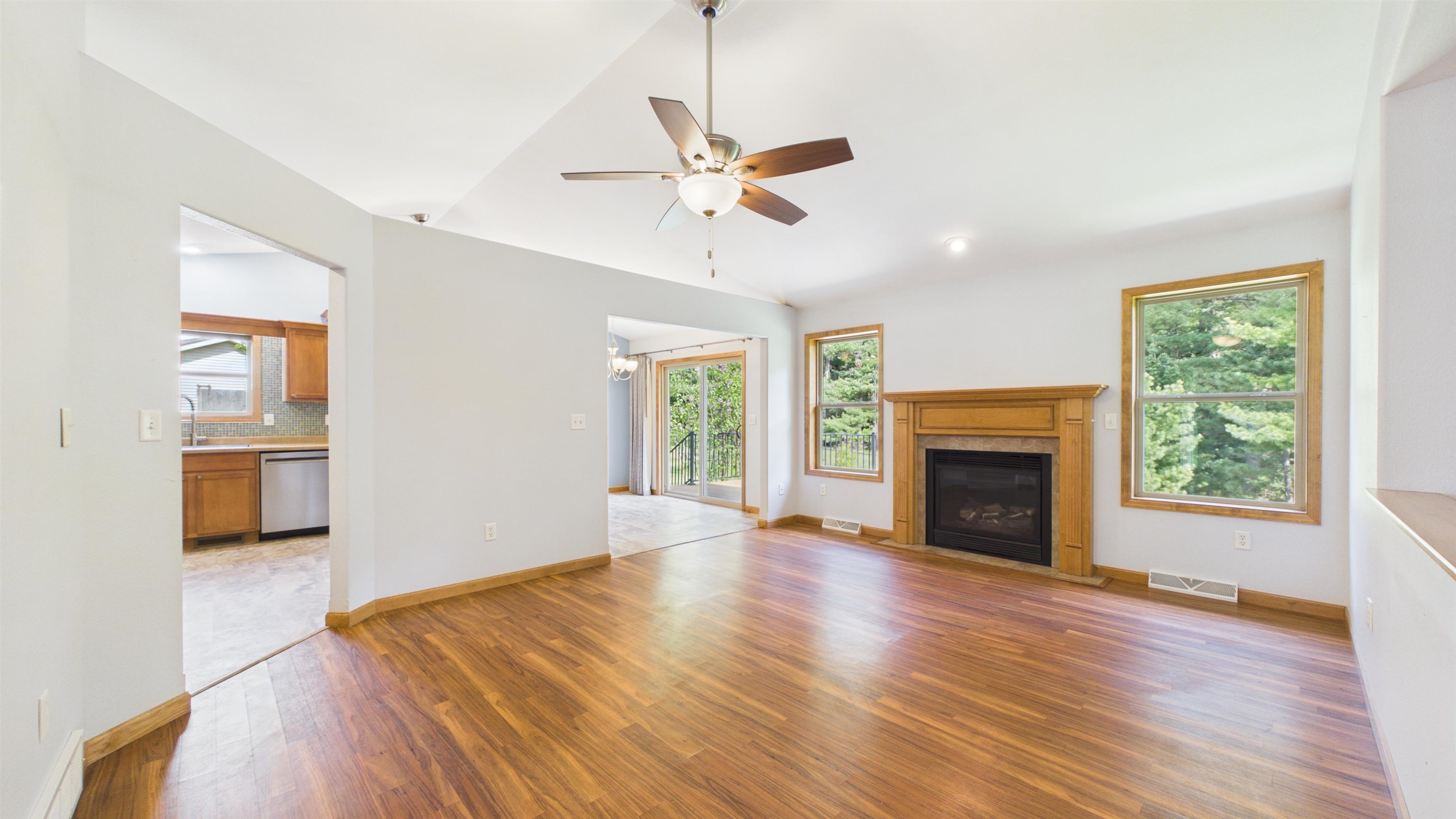 5710 RIPPLING CREEK Drive