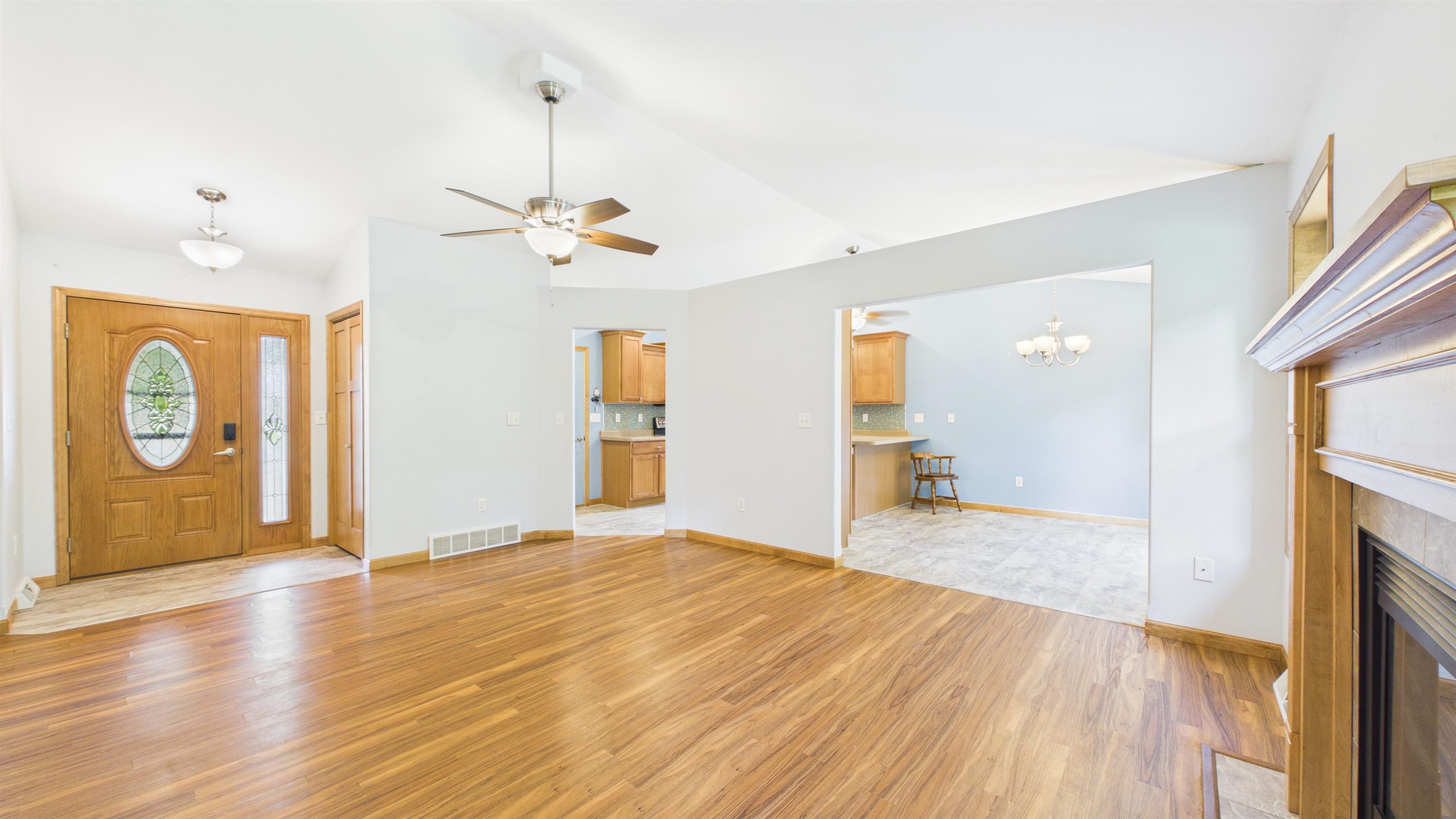 5710 RIPPLING CREEK Drive