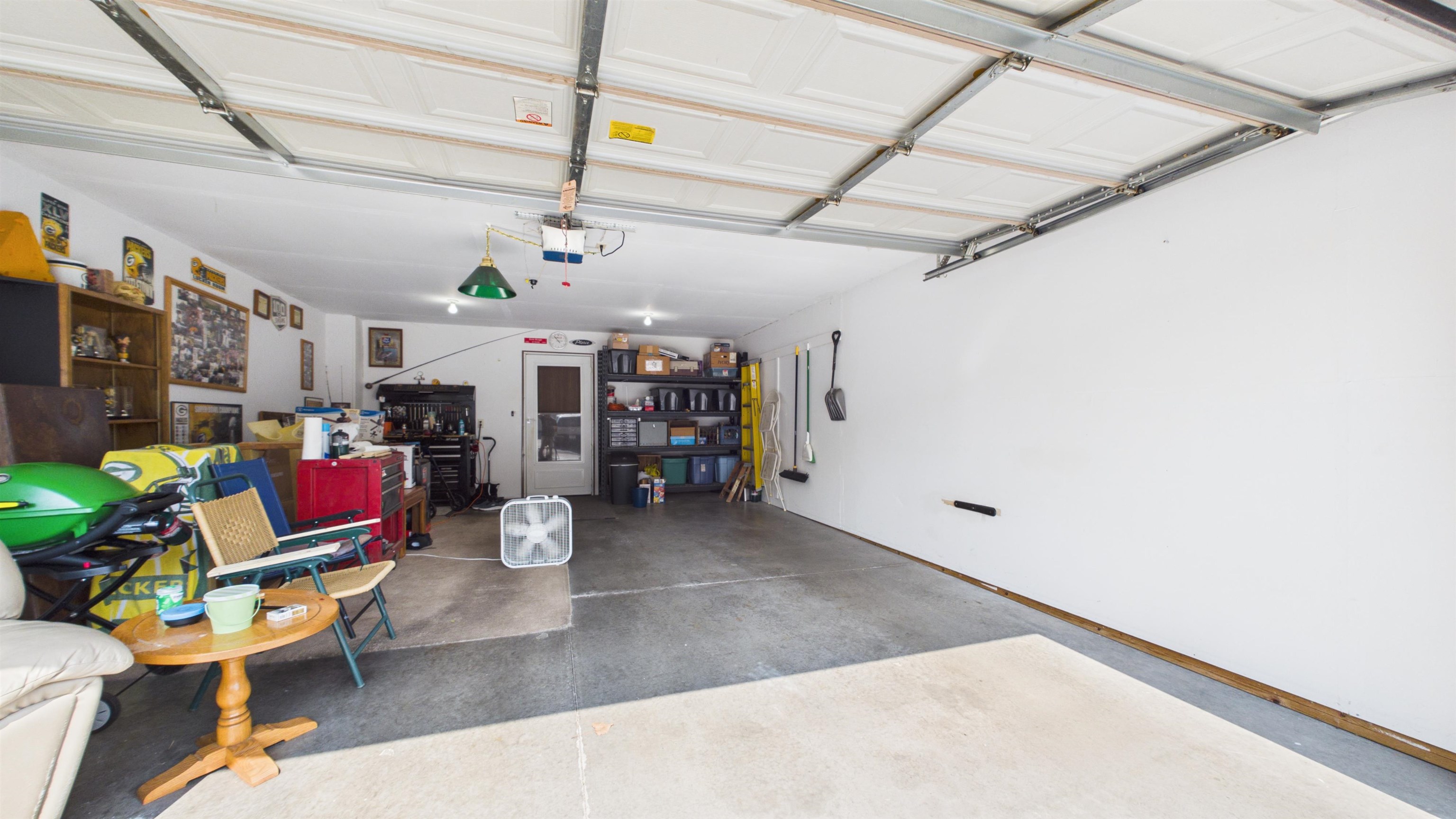 3325 N CASALOMA Drive Unit: 40