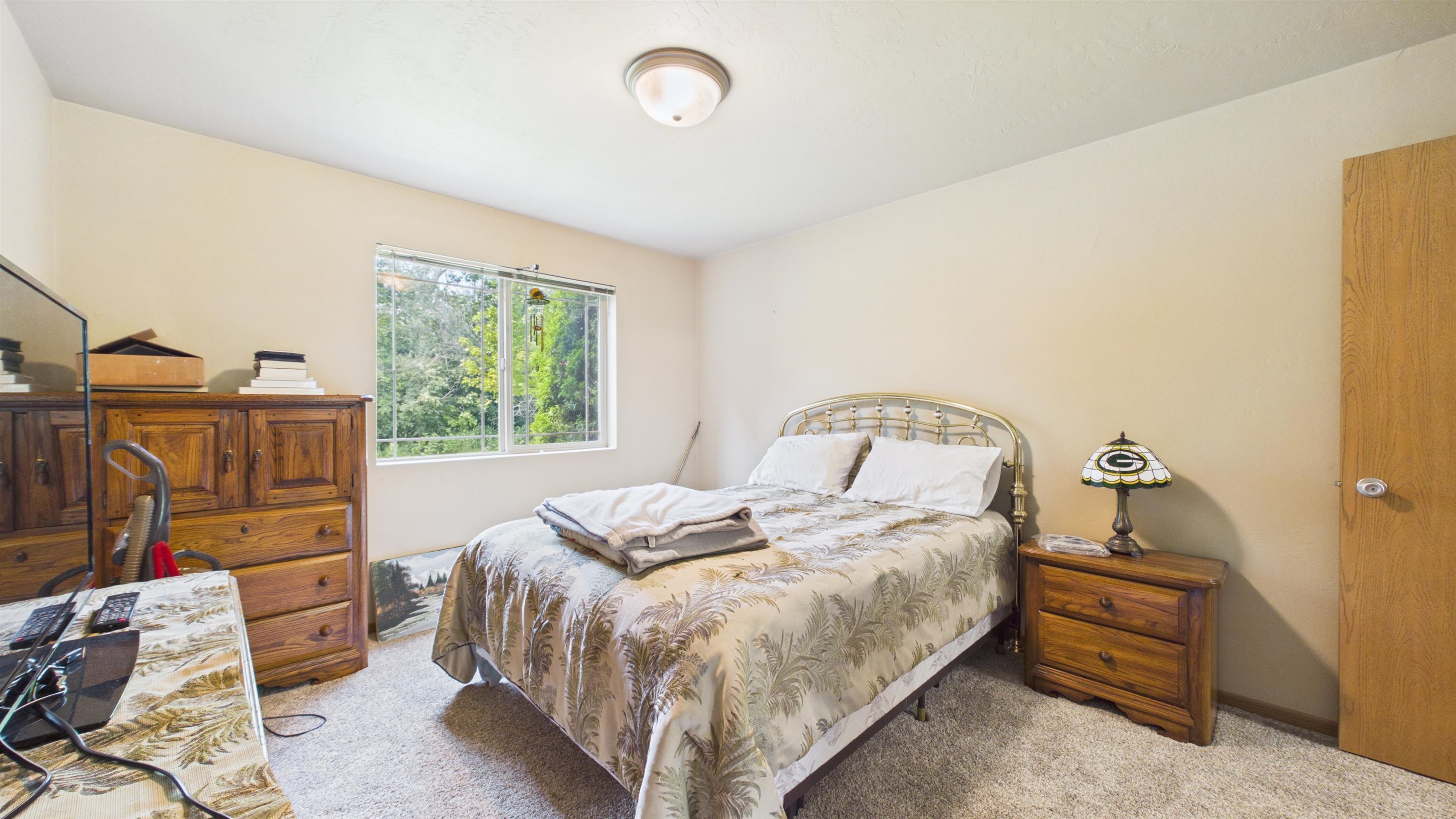 3325 N CASALOMA Drive Unit: 40