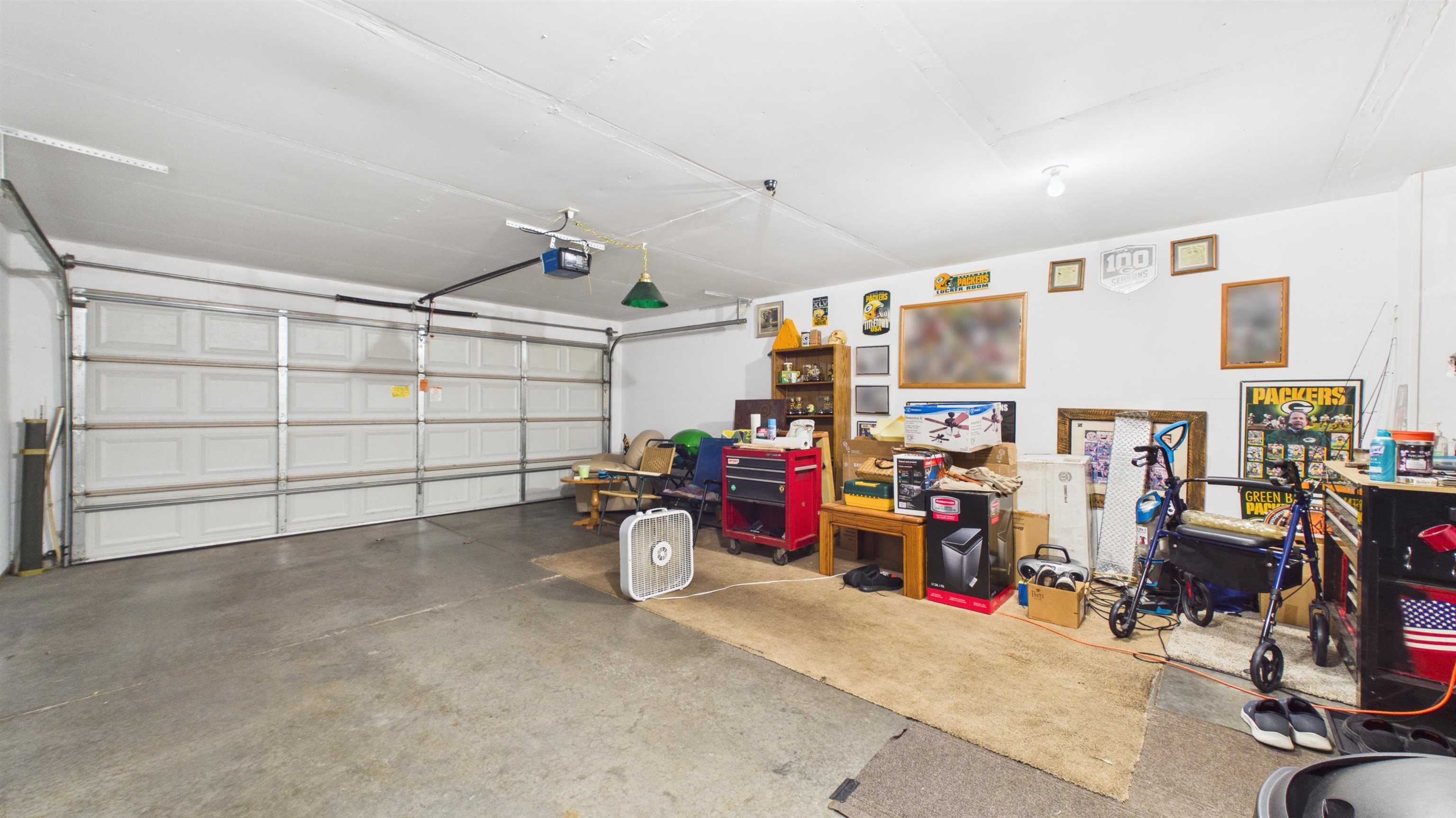3325 N CASALOMA Drive Unit: 40