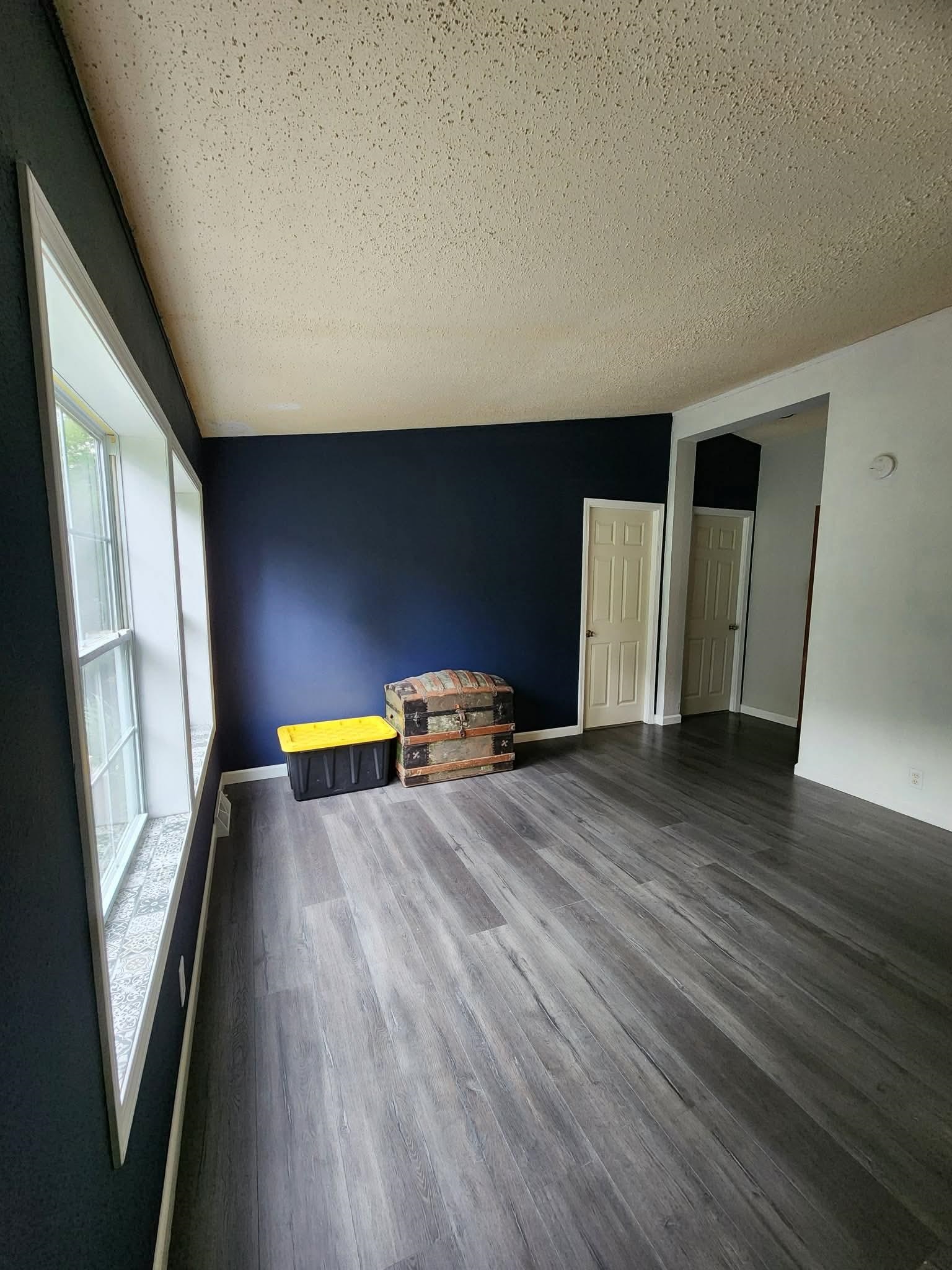 813 POSEY Court