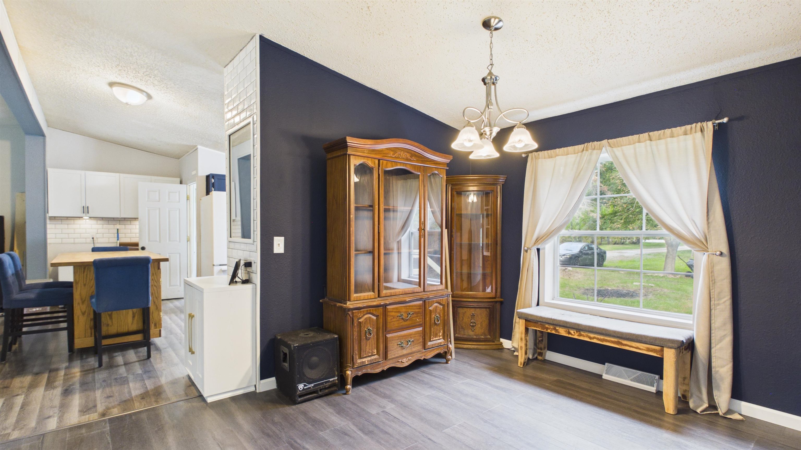 813 POSEY Court