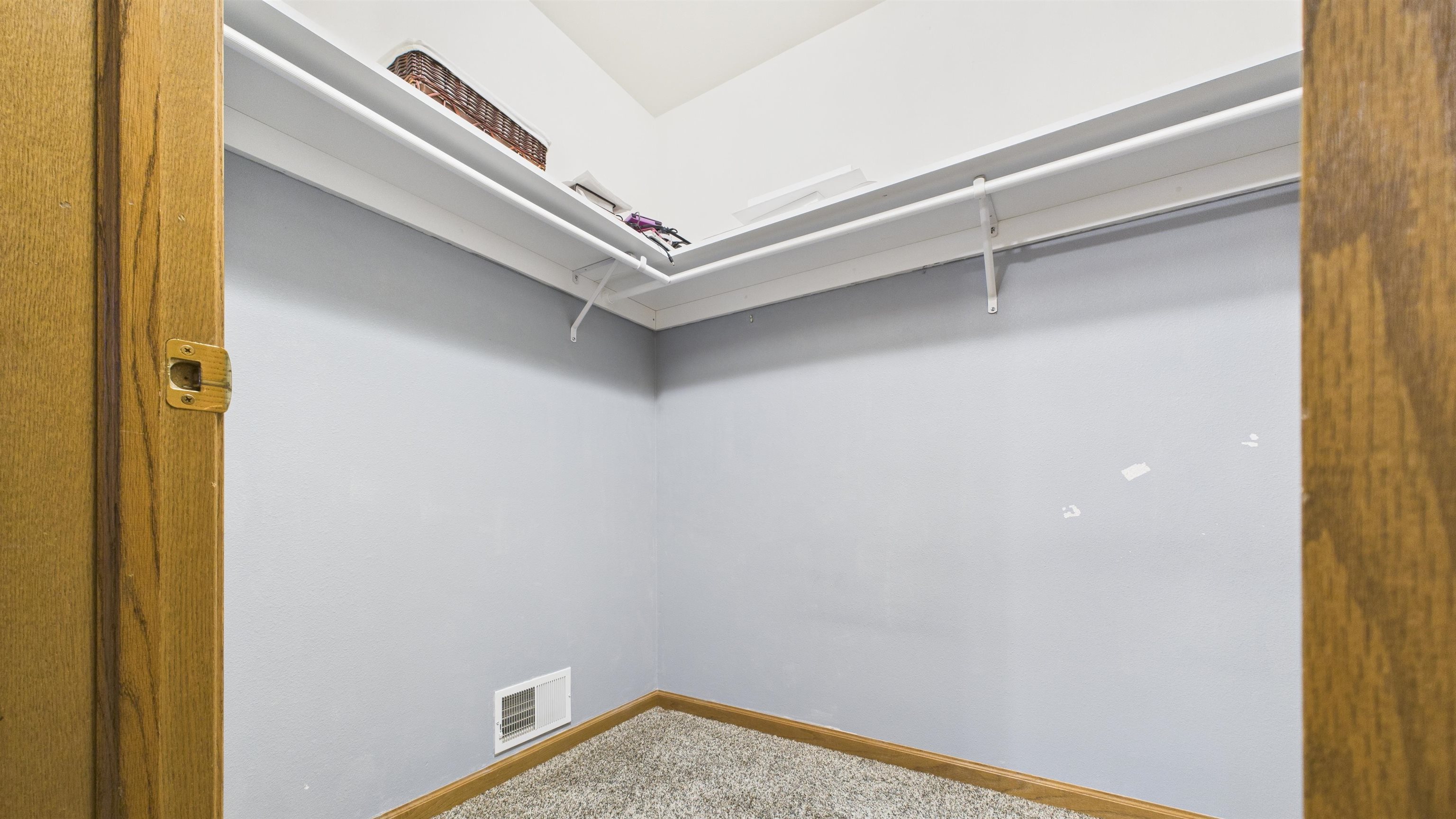 N6464 CANTERBURY Drive