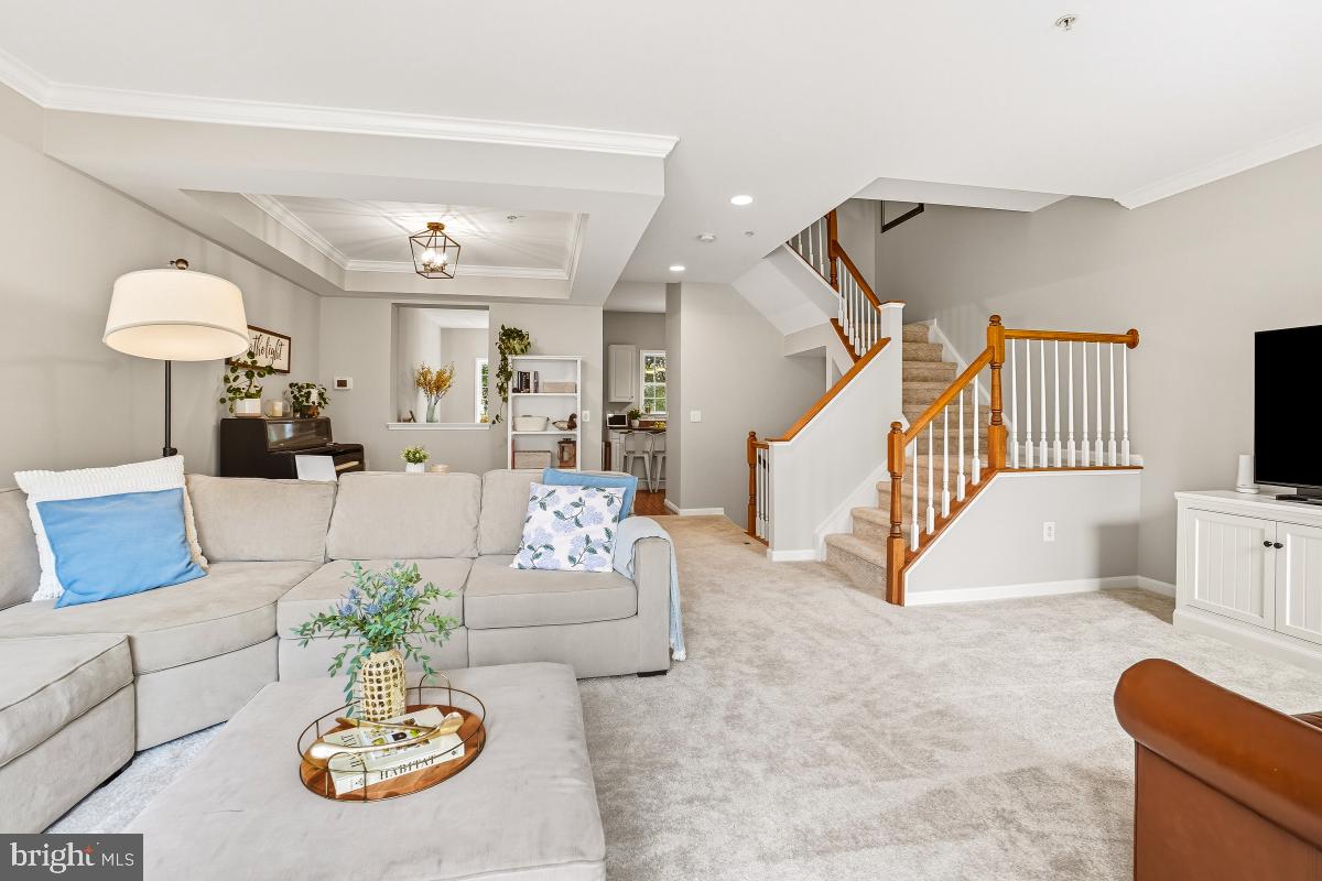 633 ANDREW HILL ROAD