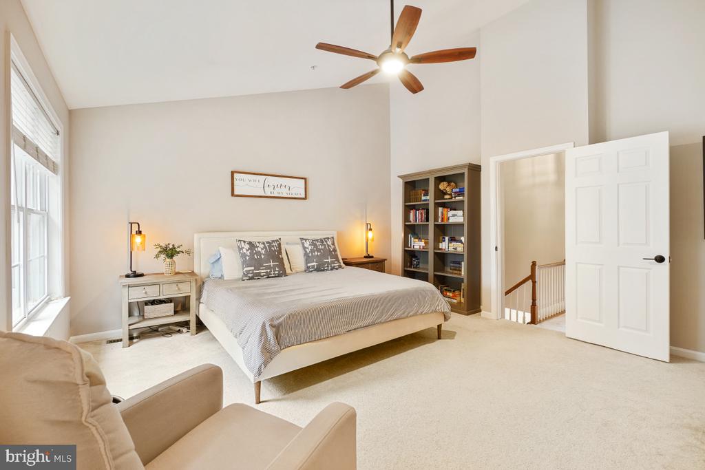 633 ANDREW HILL ROAD