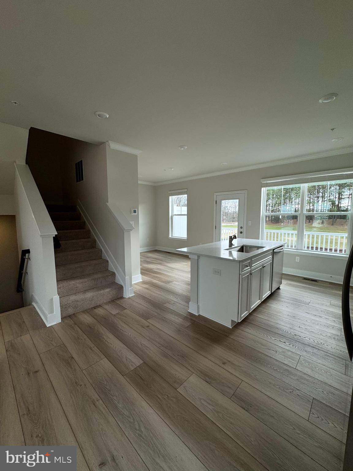 2208 WINTERBERRY LANE I