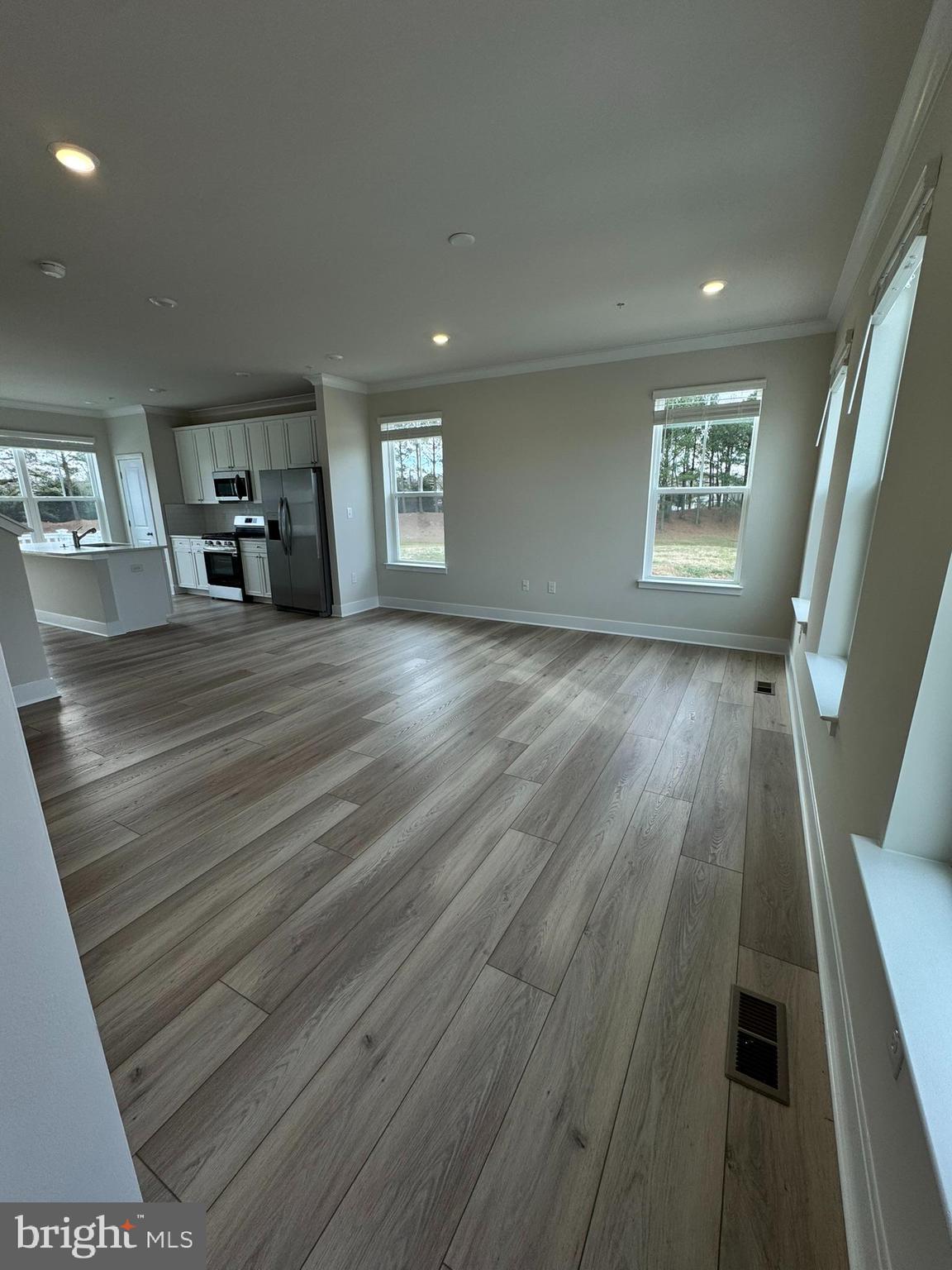 2208 WINTERBERRY LANE I