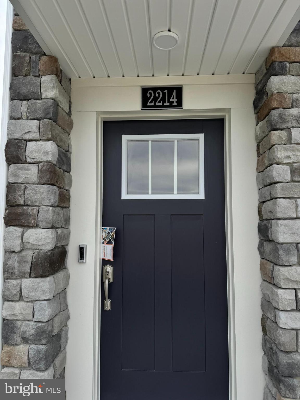 2214 WINTERBERRY LANE I