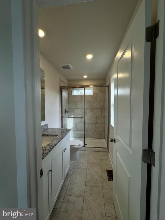 2214 WINTERBERRY LANE I