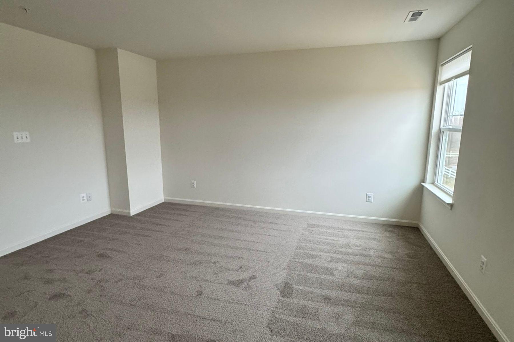 2537 WESTWIND BOULEVARD