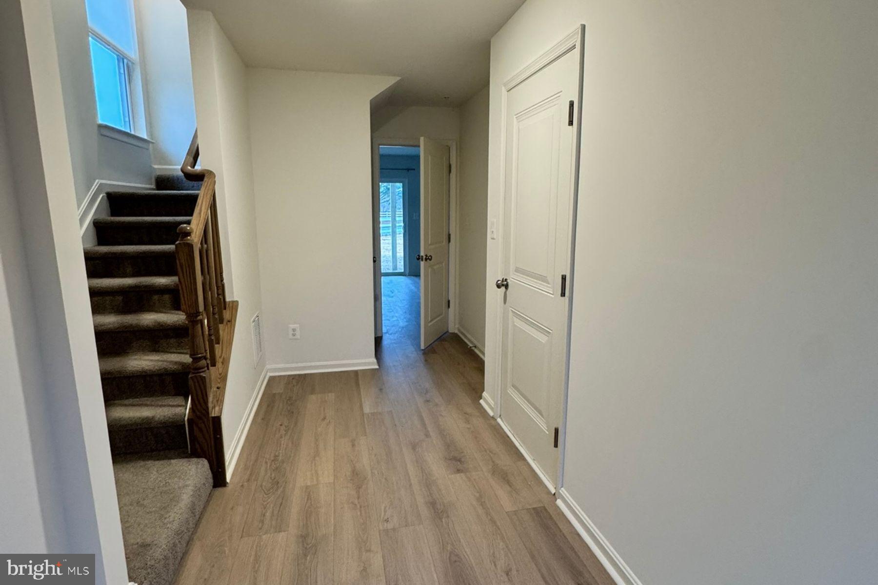 2537 WESTWIND BOULEVARD