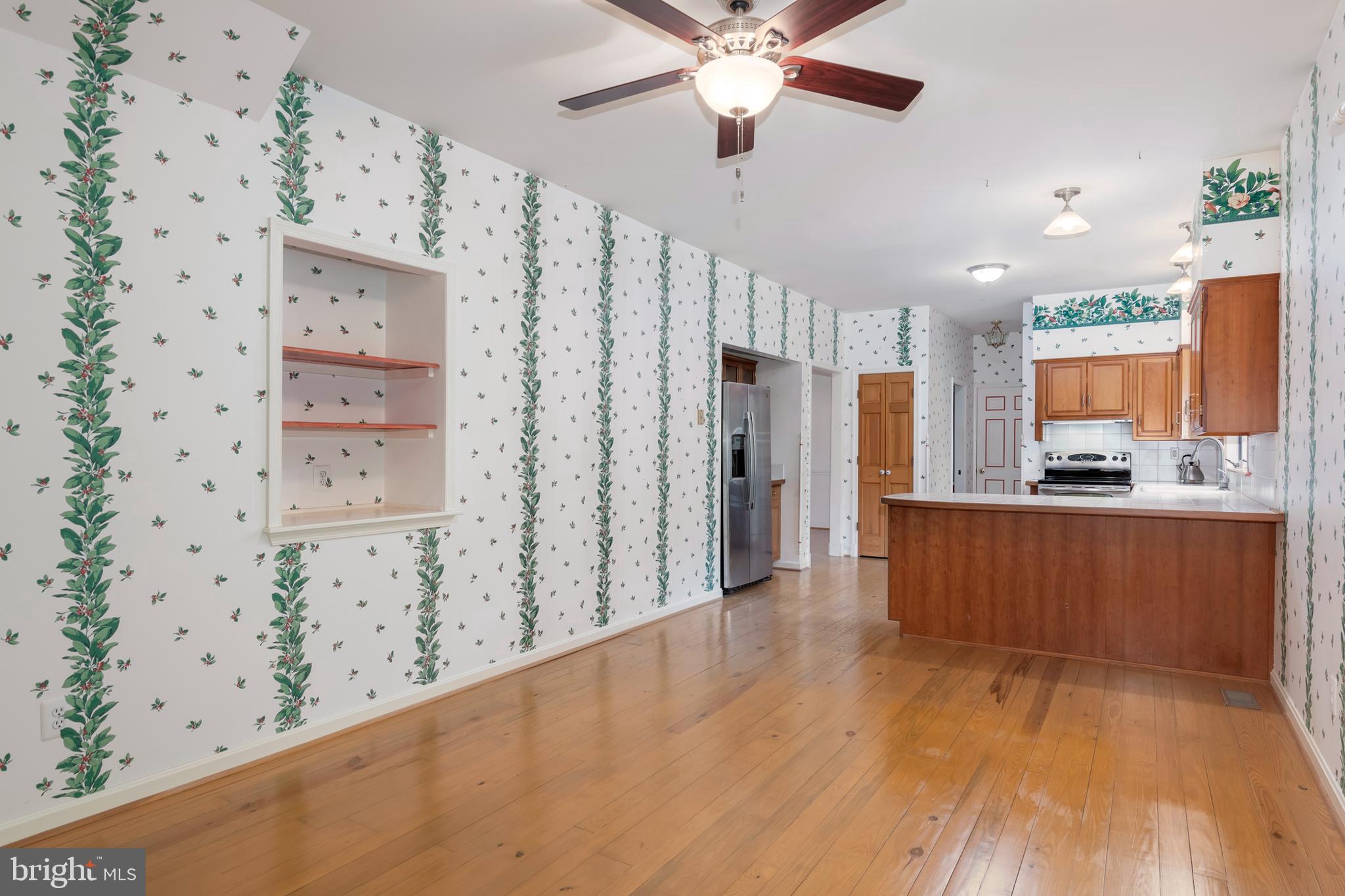 412 FRIENDSHIP DRIVE