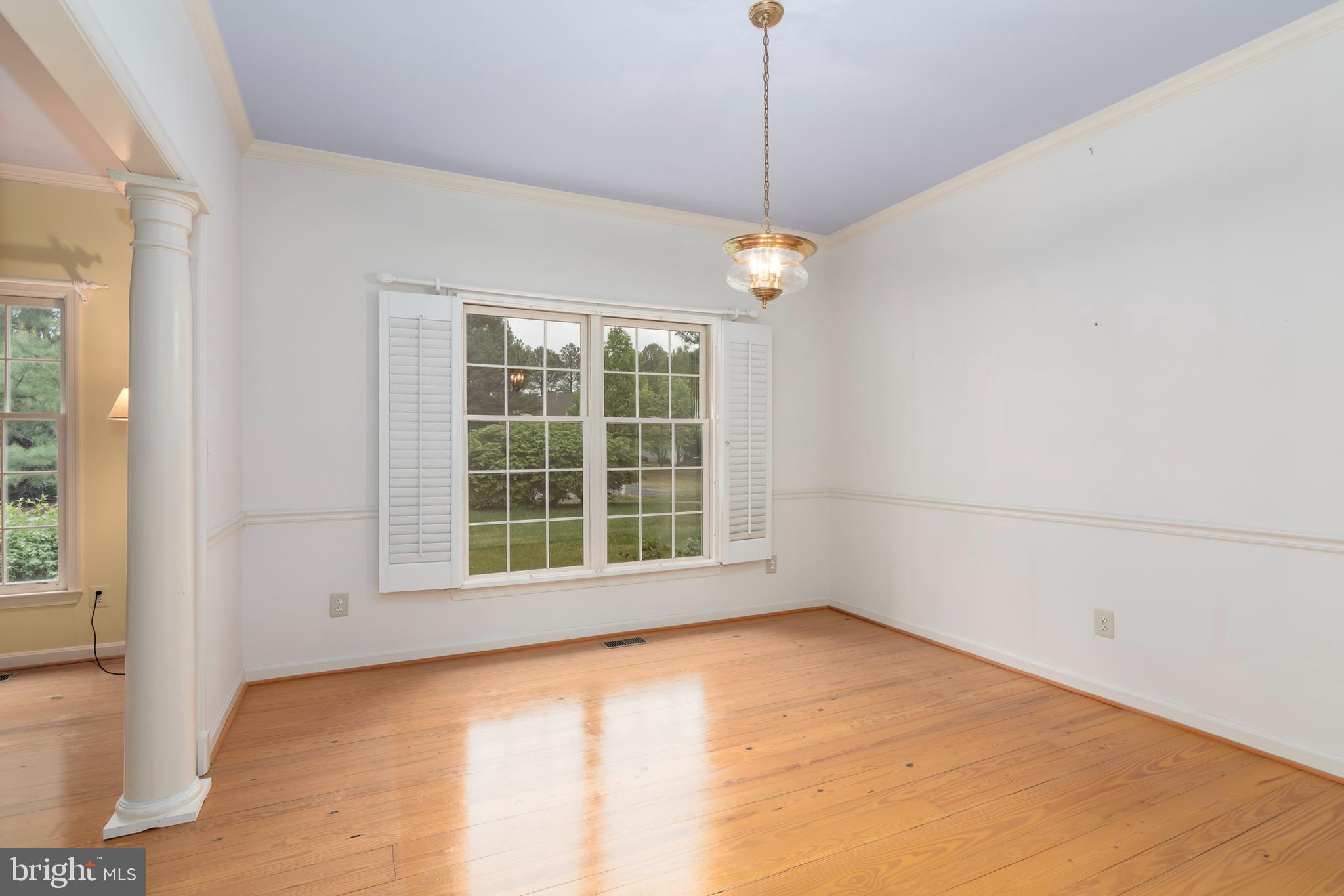 412 FRIENDSHIP DRIVE