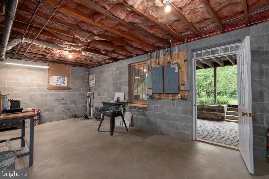 412 FRIENDSHIP DRIVE